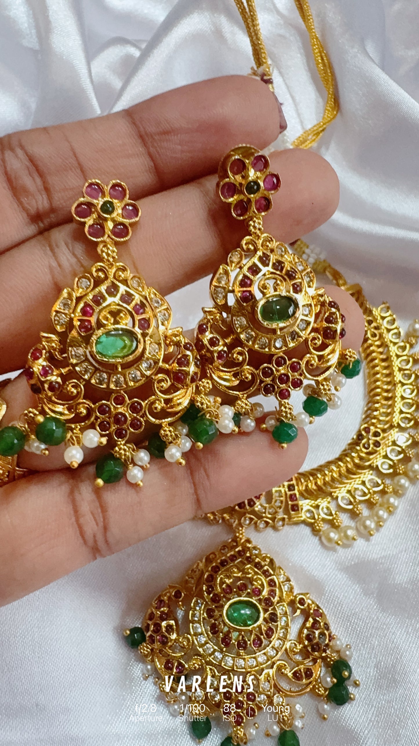 Traditional neckwear and earrings