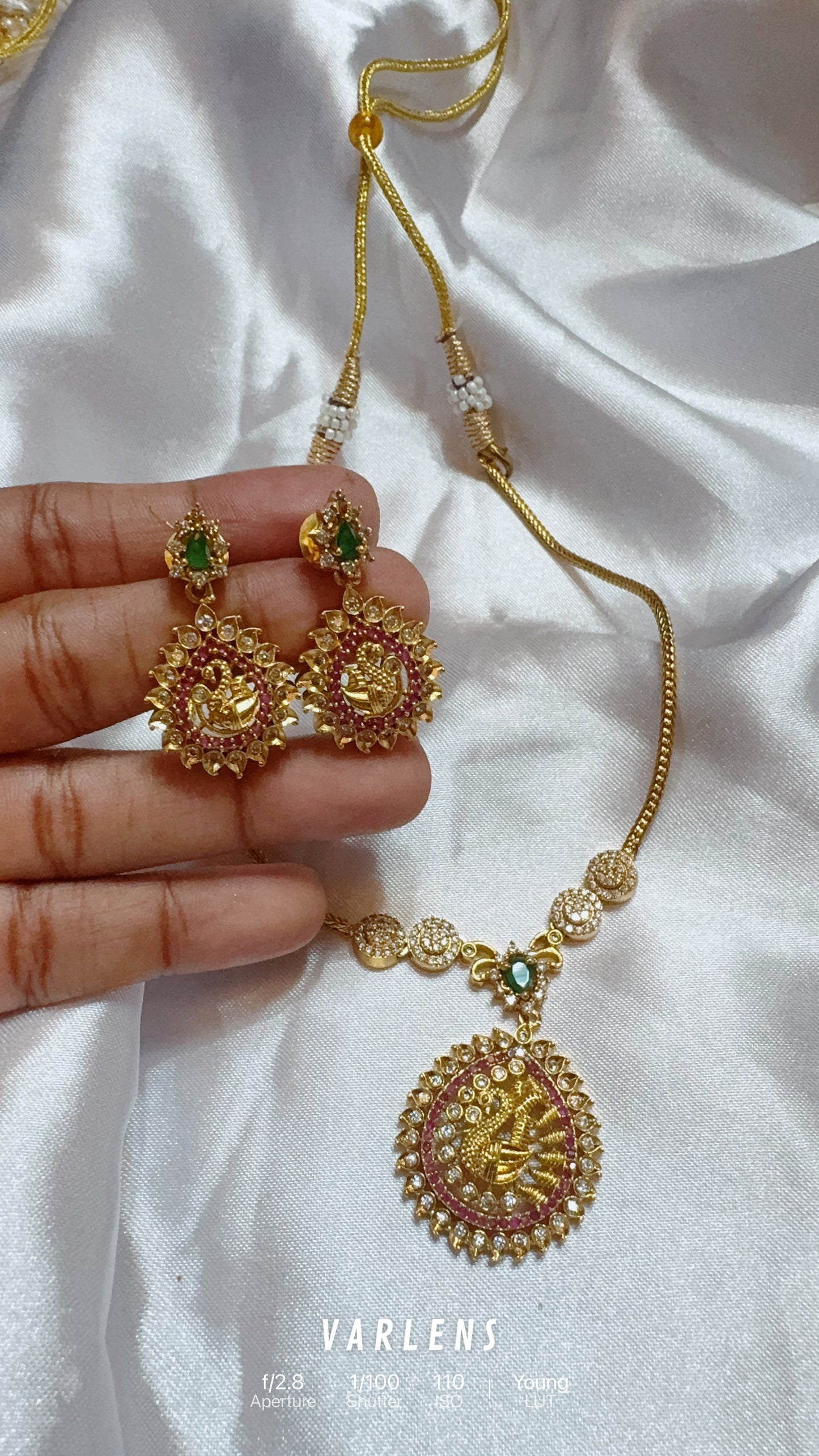 Traditional neckwear and earrings