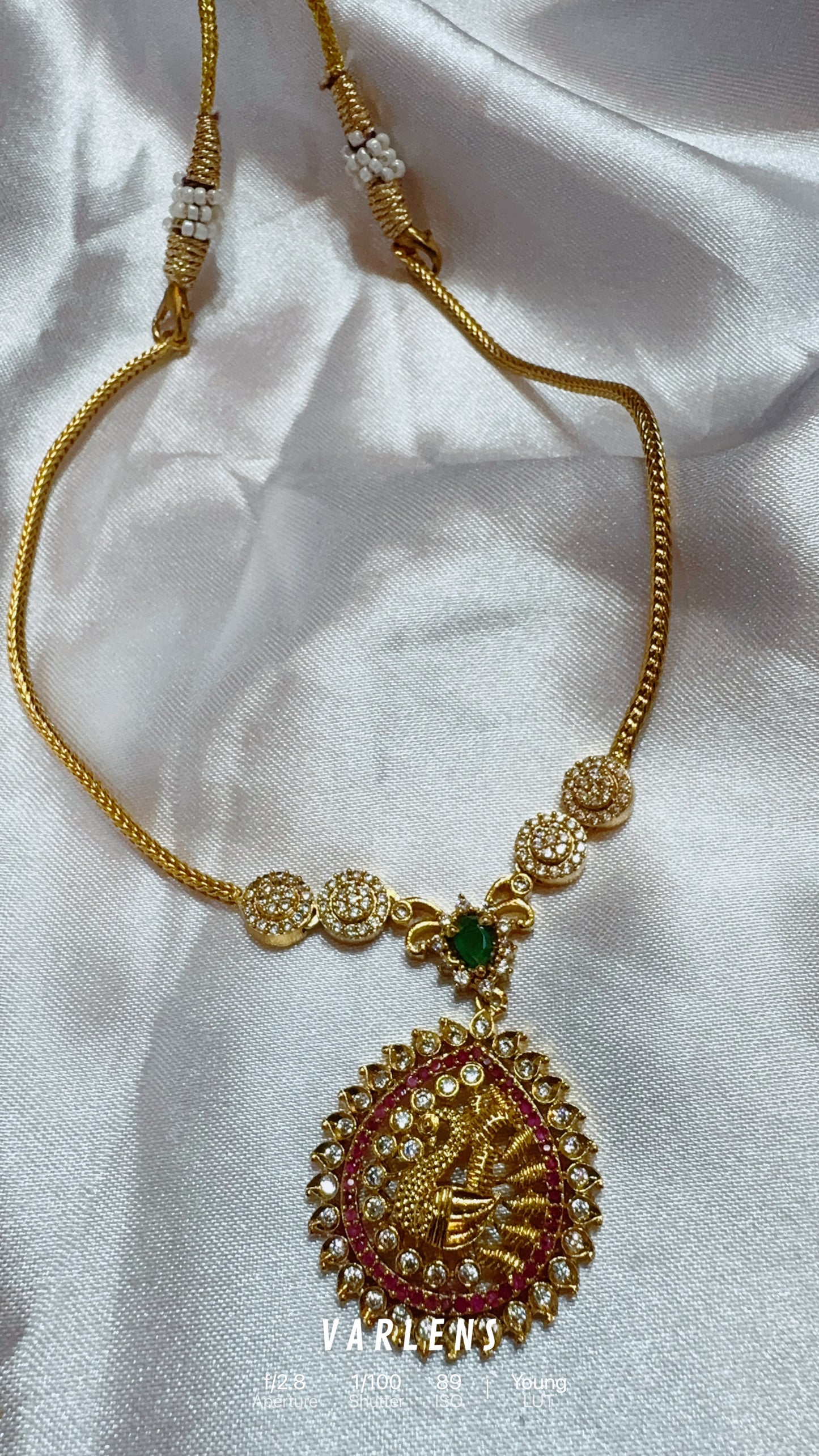 Traditional neckwear and earrings