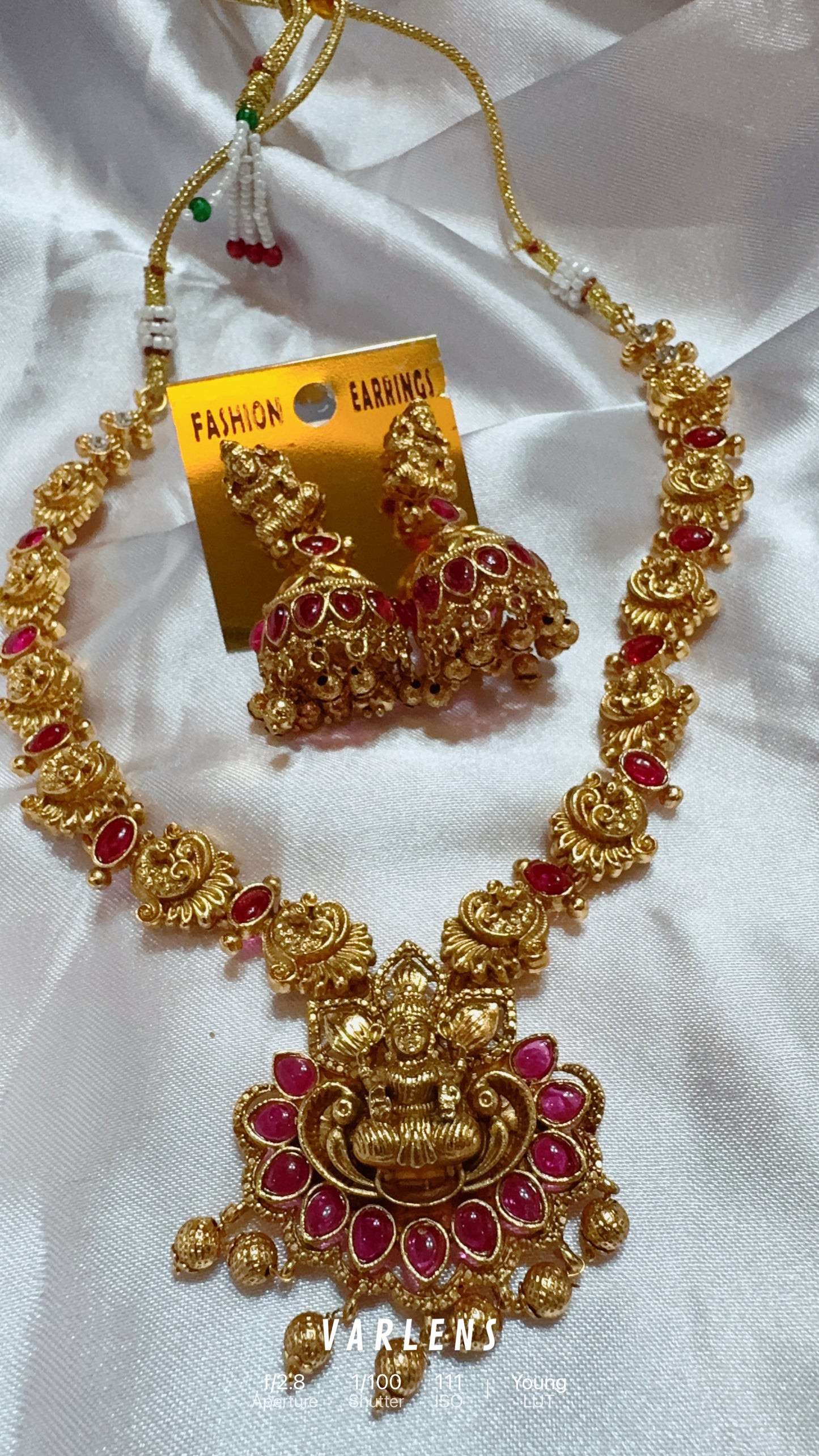 Traditional neckwear and earrings