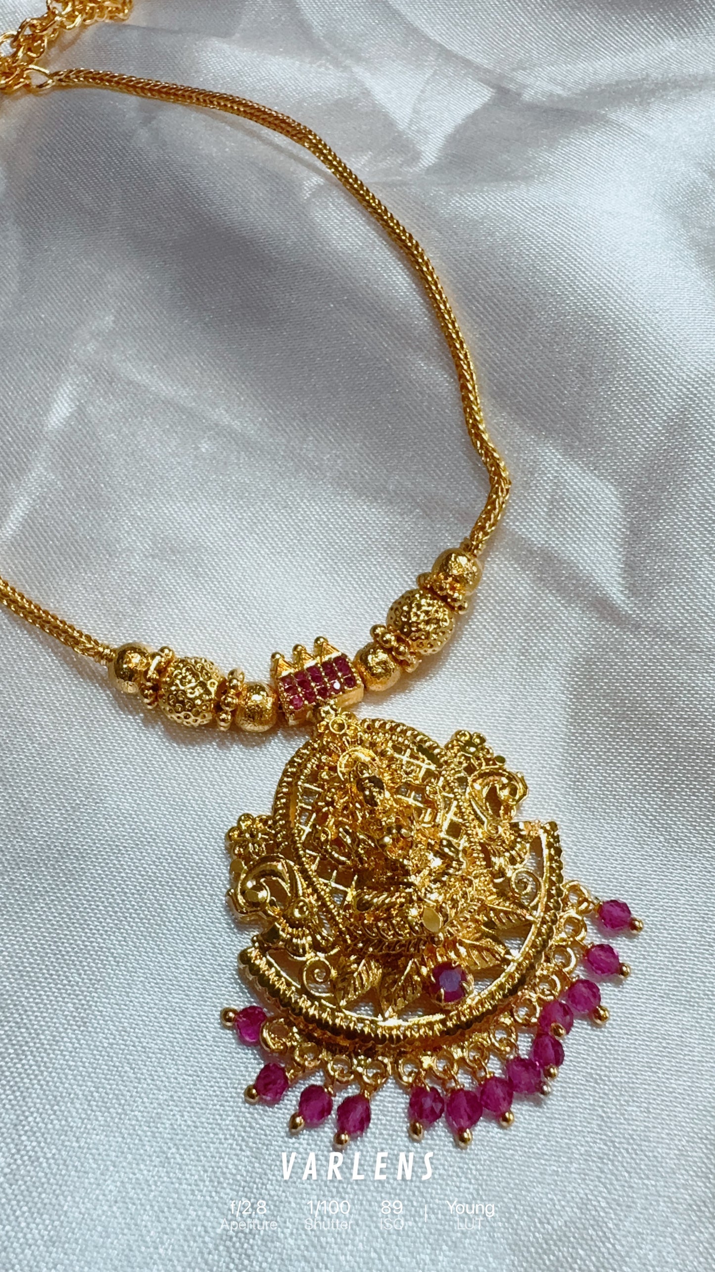 Traditional neckwear