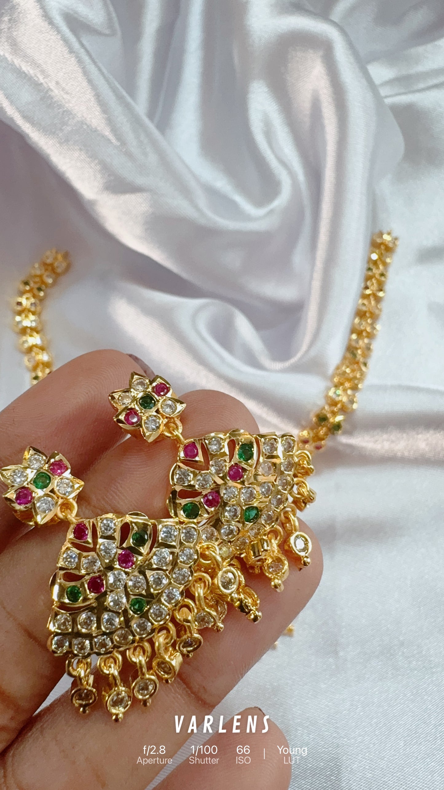 Traditional neckwear and earrings