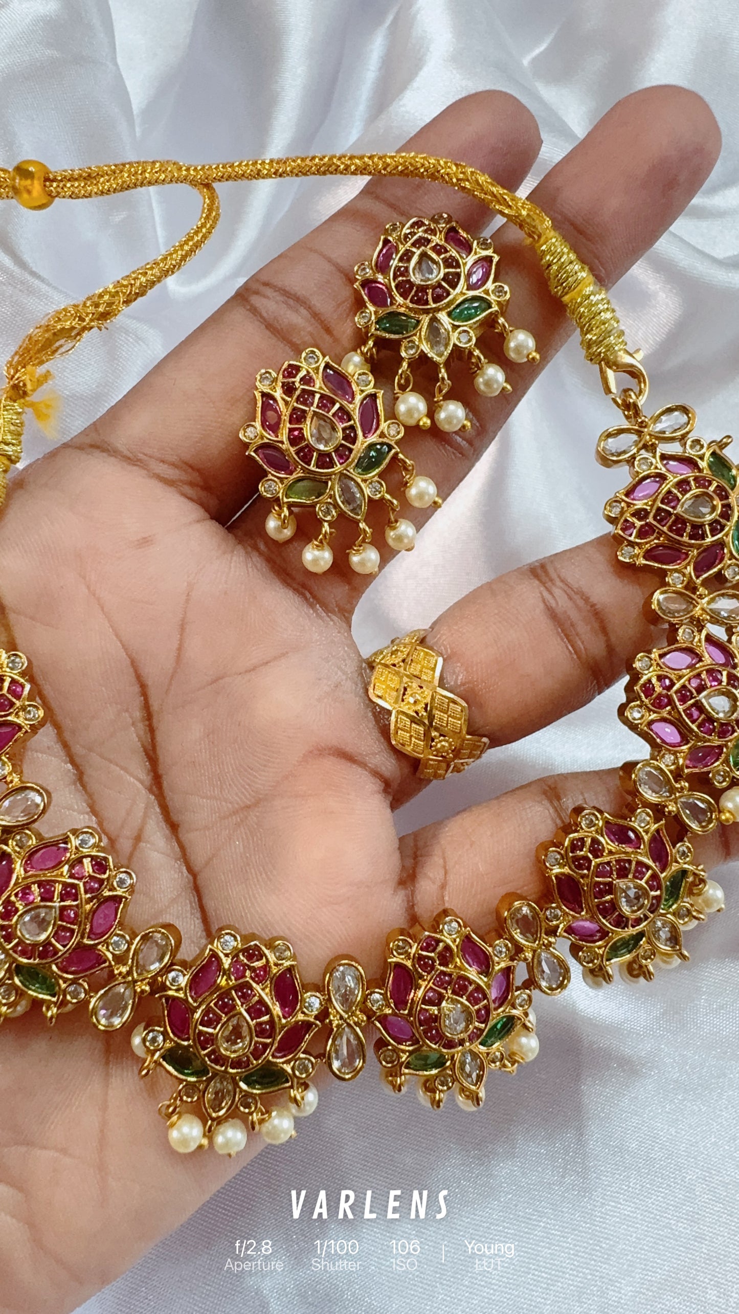 Traditional neckwear and earrings