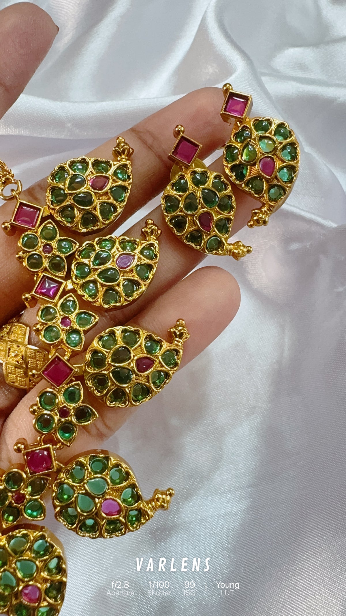 Traditional neckwear and earrings