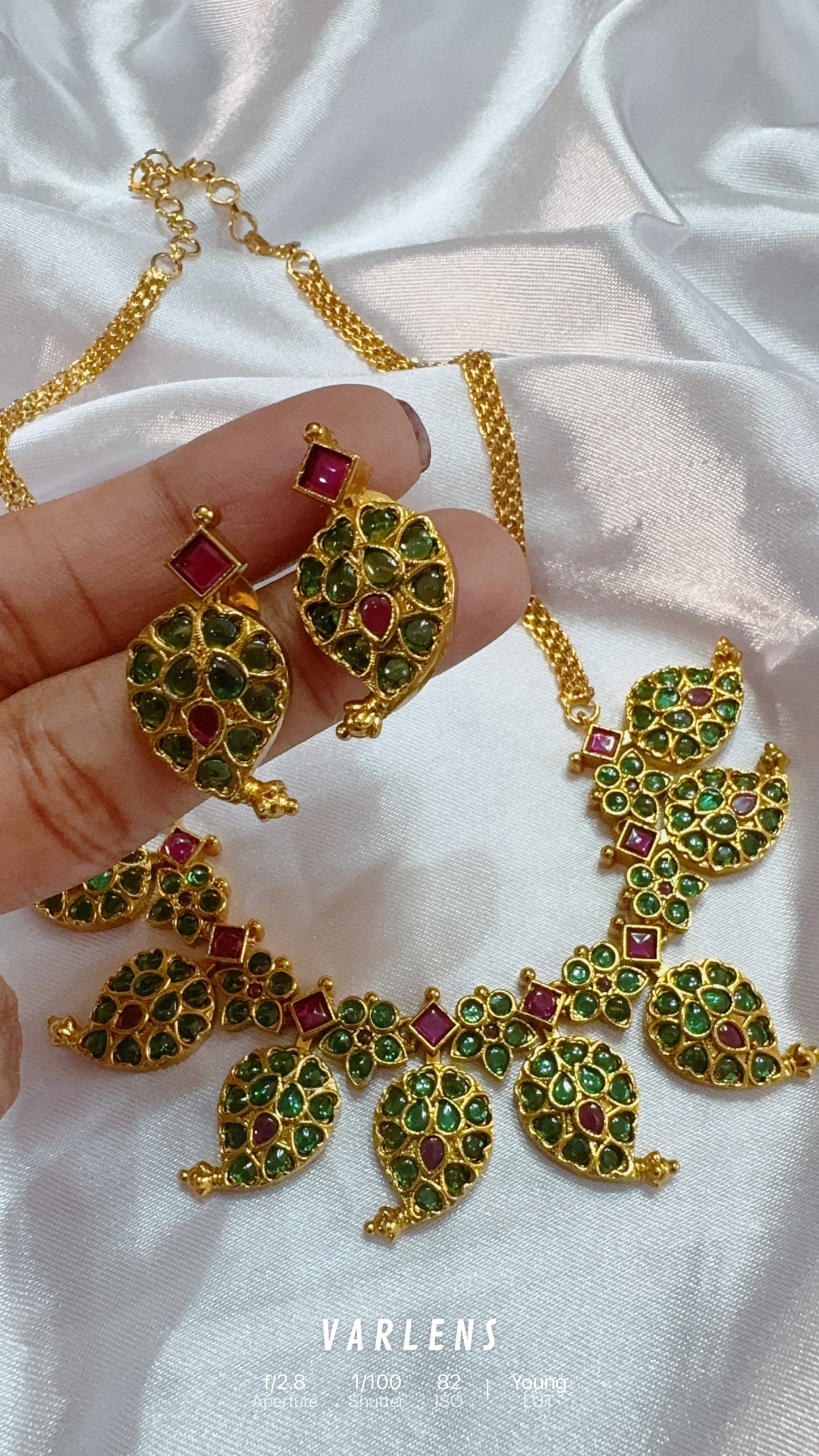 Traditional neckwear and earrings