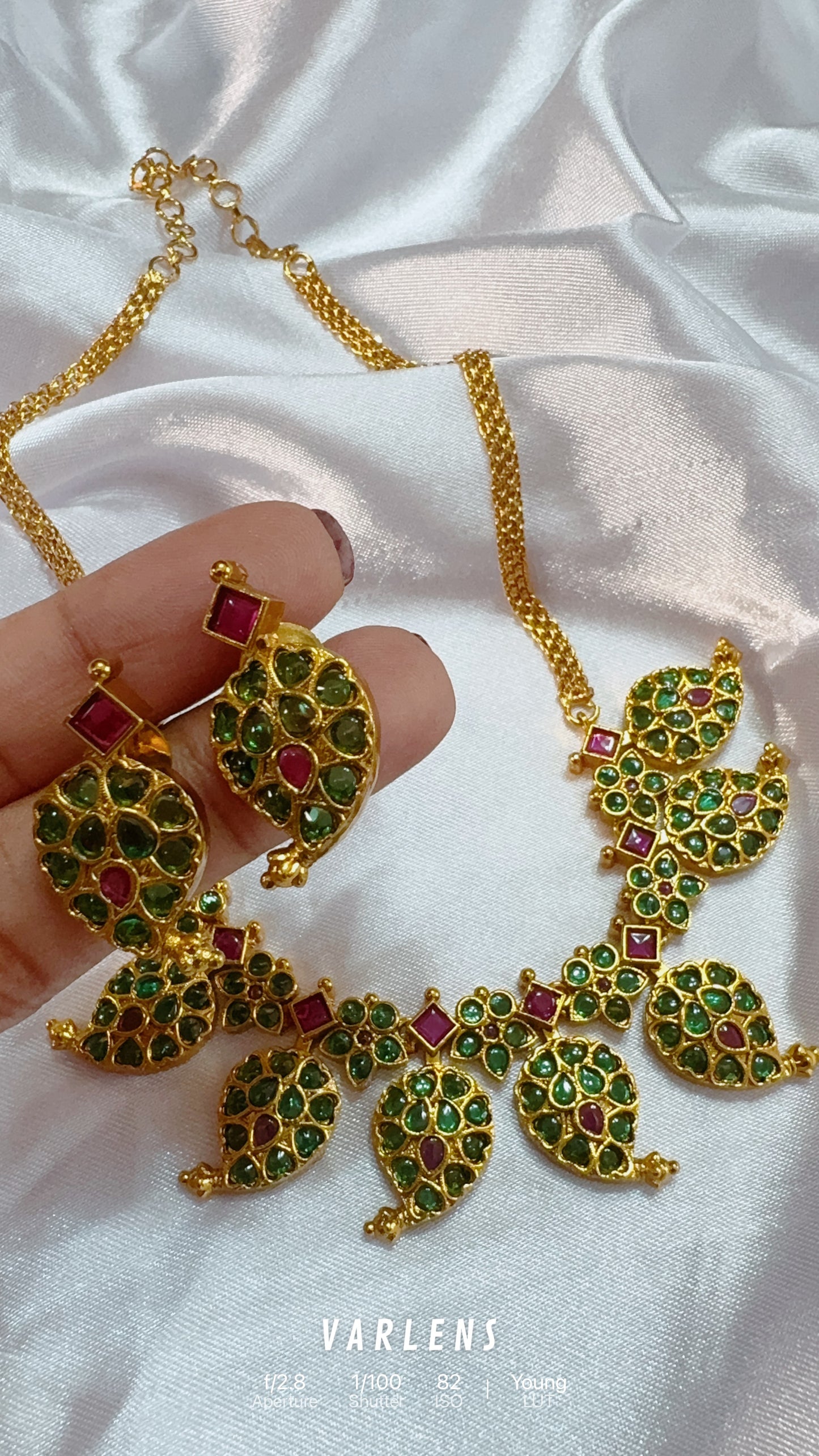 Traditional neckwear and earrings