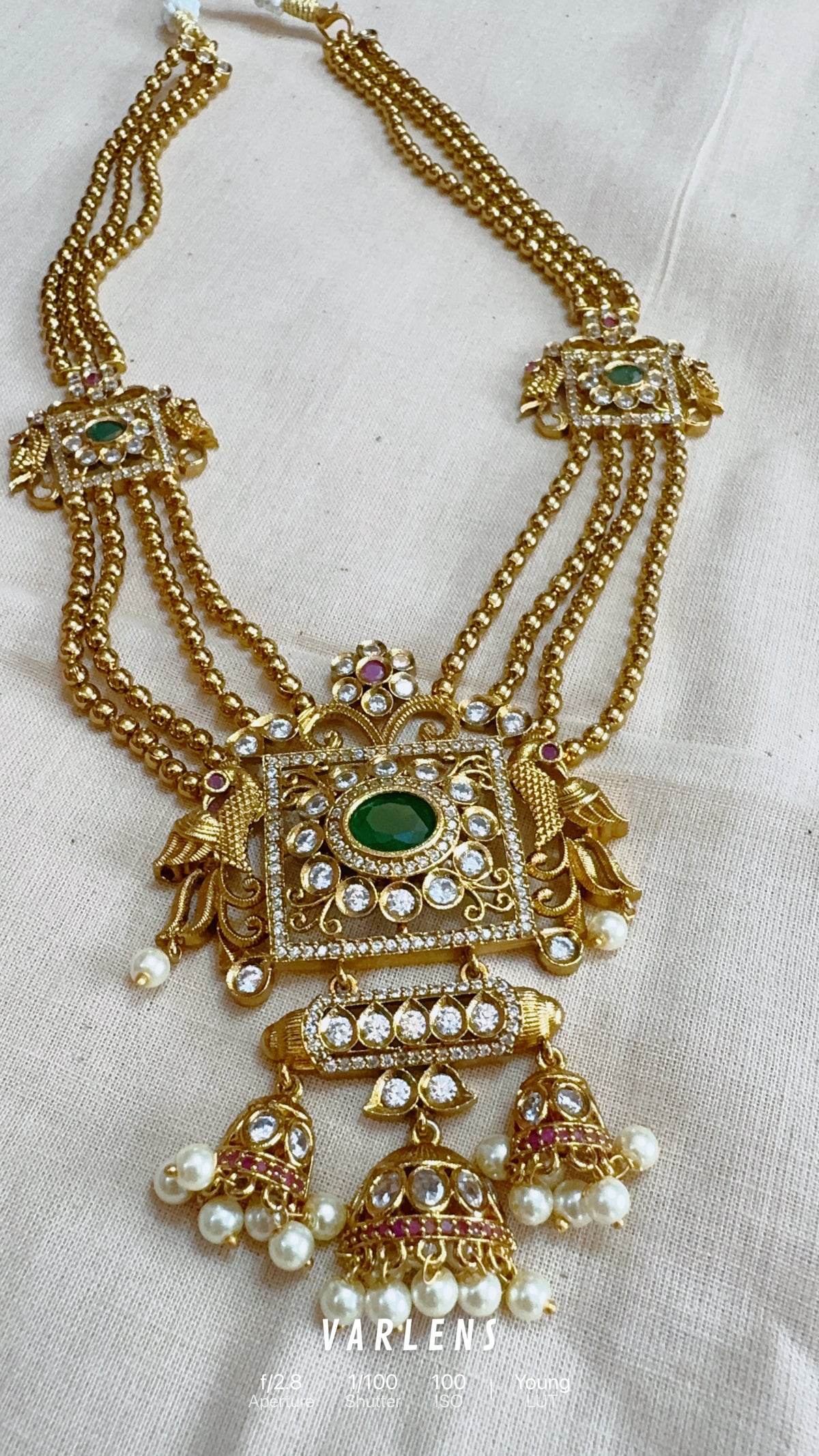 Traditional neckwear and earrings