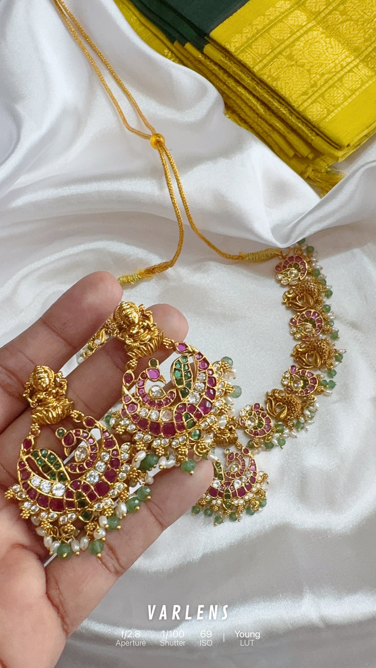 Traditional neckwear and earrings