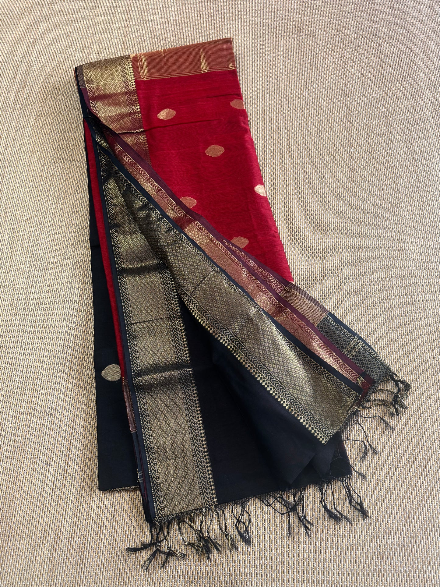 Pure Handloom Maheswar Silk Cotton Saree