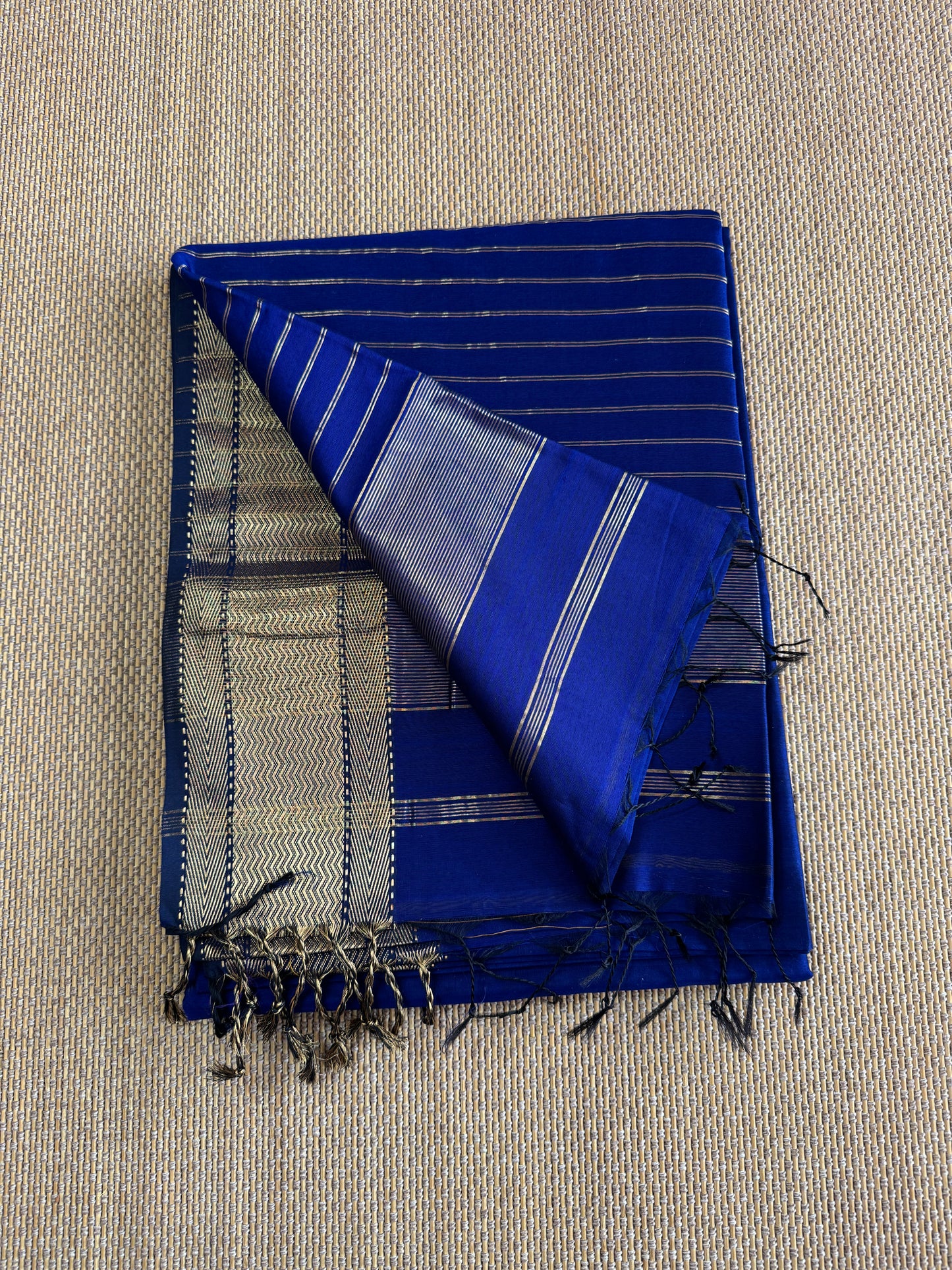 Pure Handloom Maheswar Silk Cotton Saree