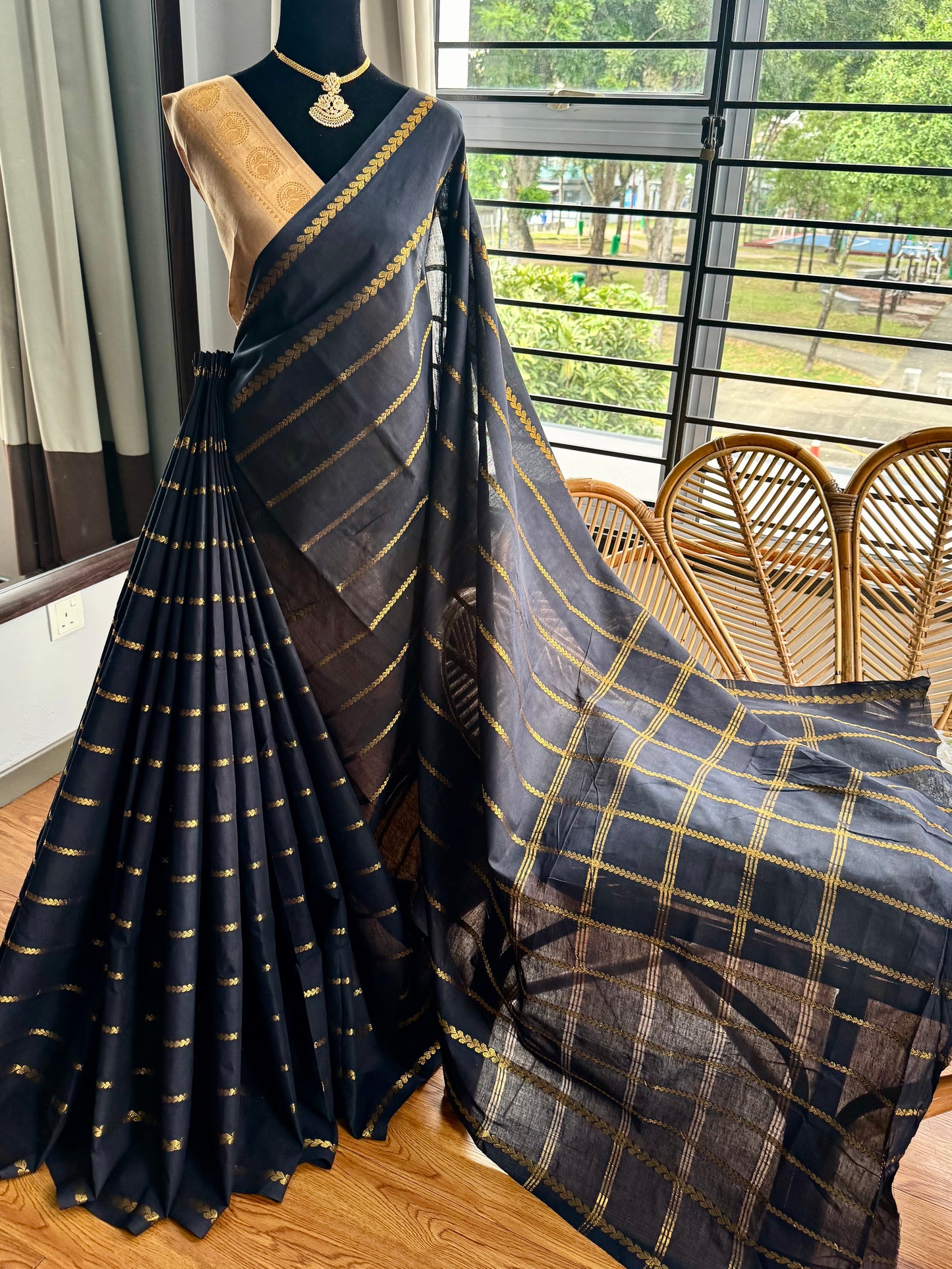 Sungudi cotton saree