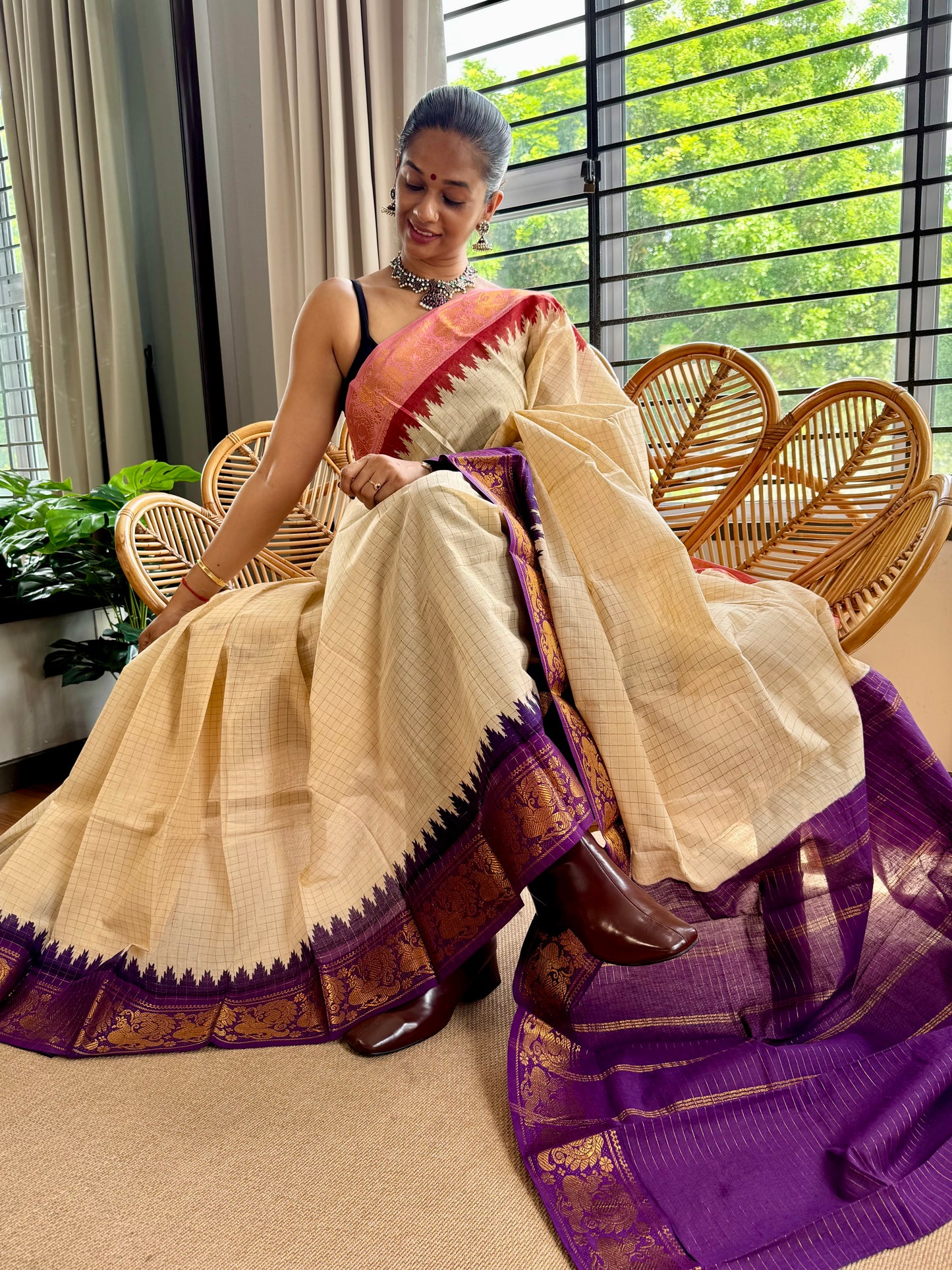 Traditional  ganga JAMUNA Border :  Madurai saree