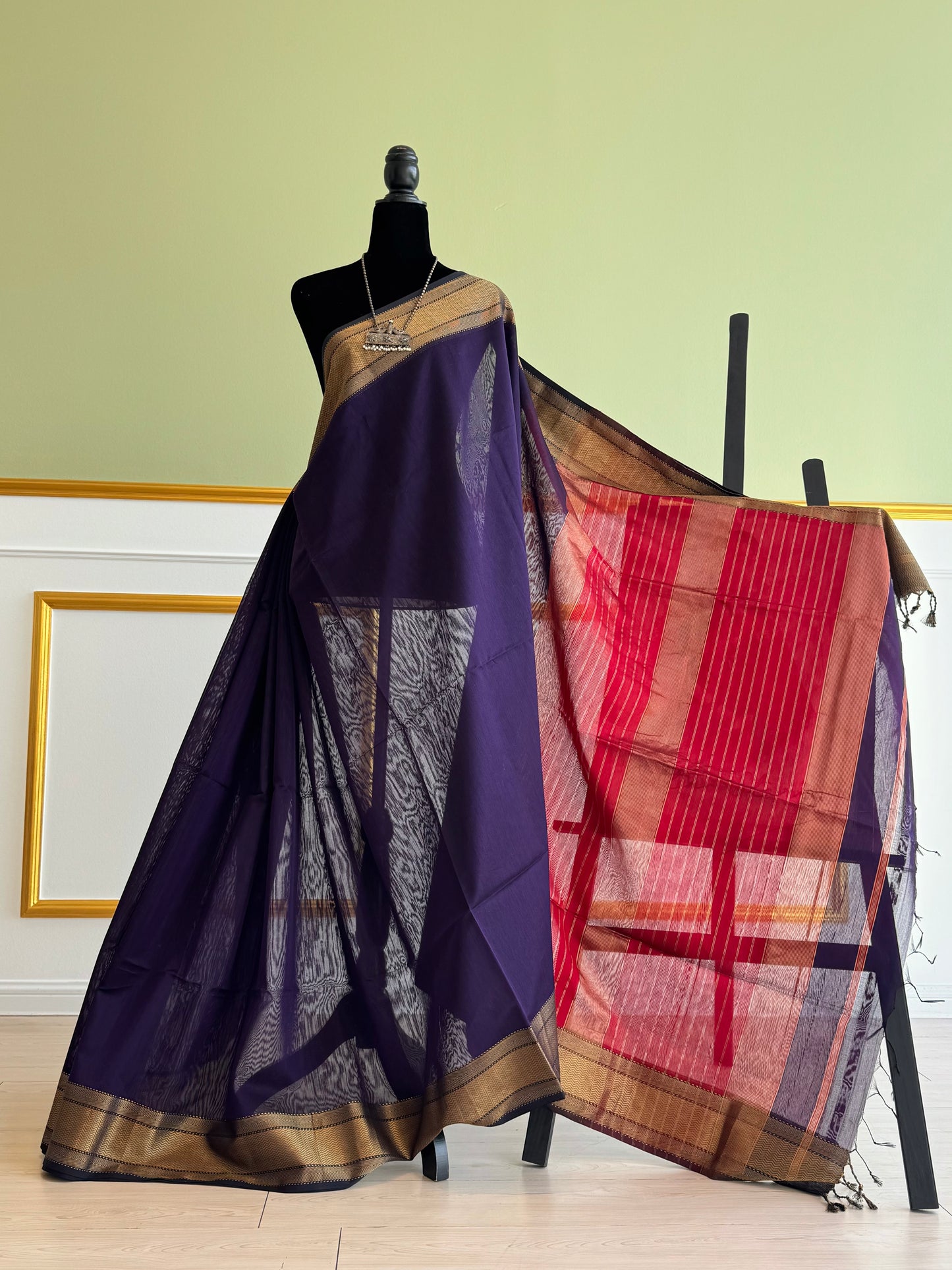 Pure Handloom Maheswar Silk Cotton Saree