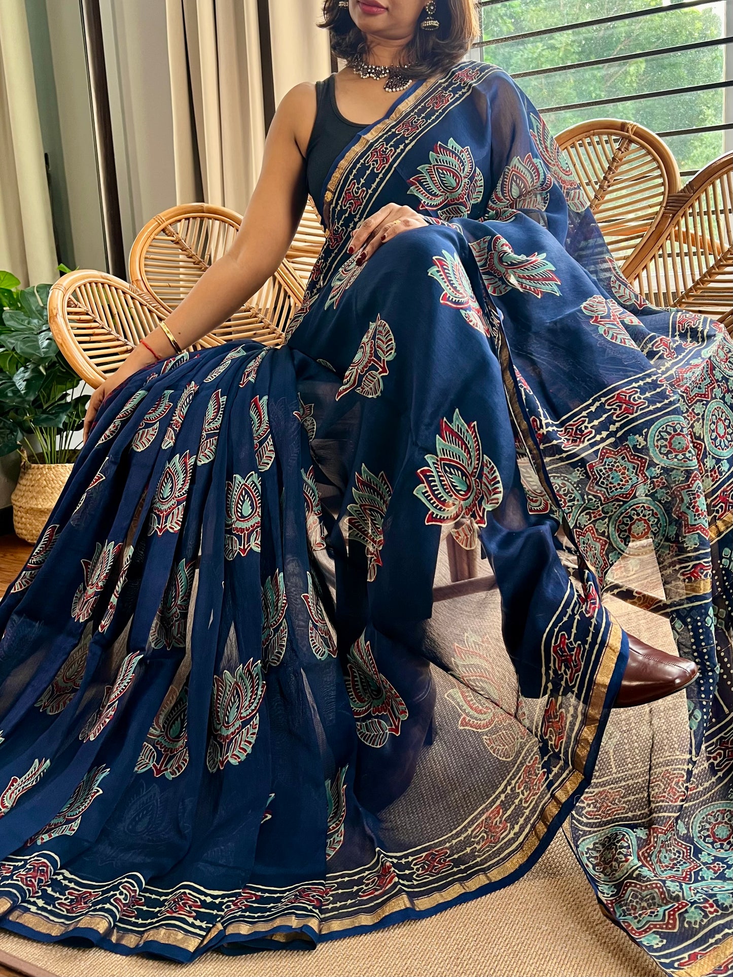 Chanderi artisan saree