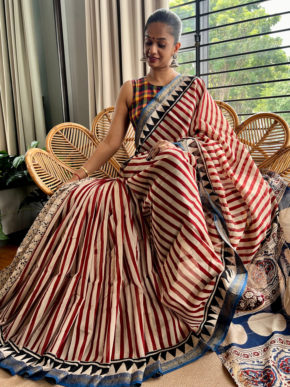 Maheswar artisan saree