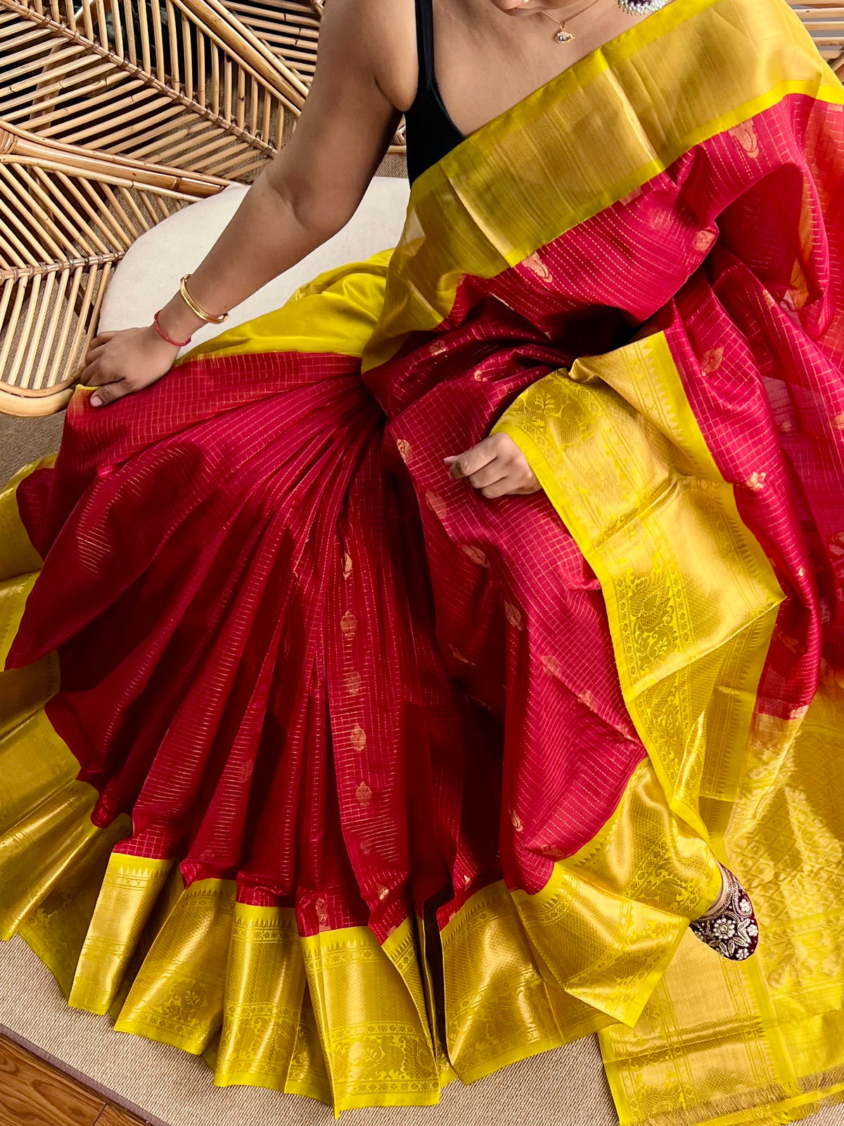 Kuppadam - Pure Handloom Mangalagiri Pattu by cotton saree