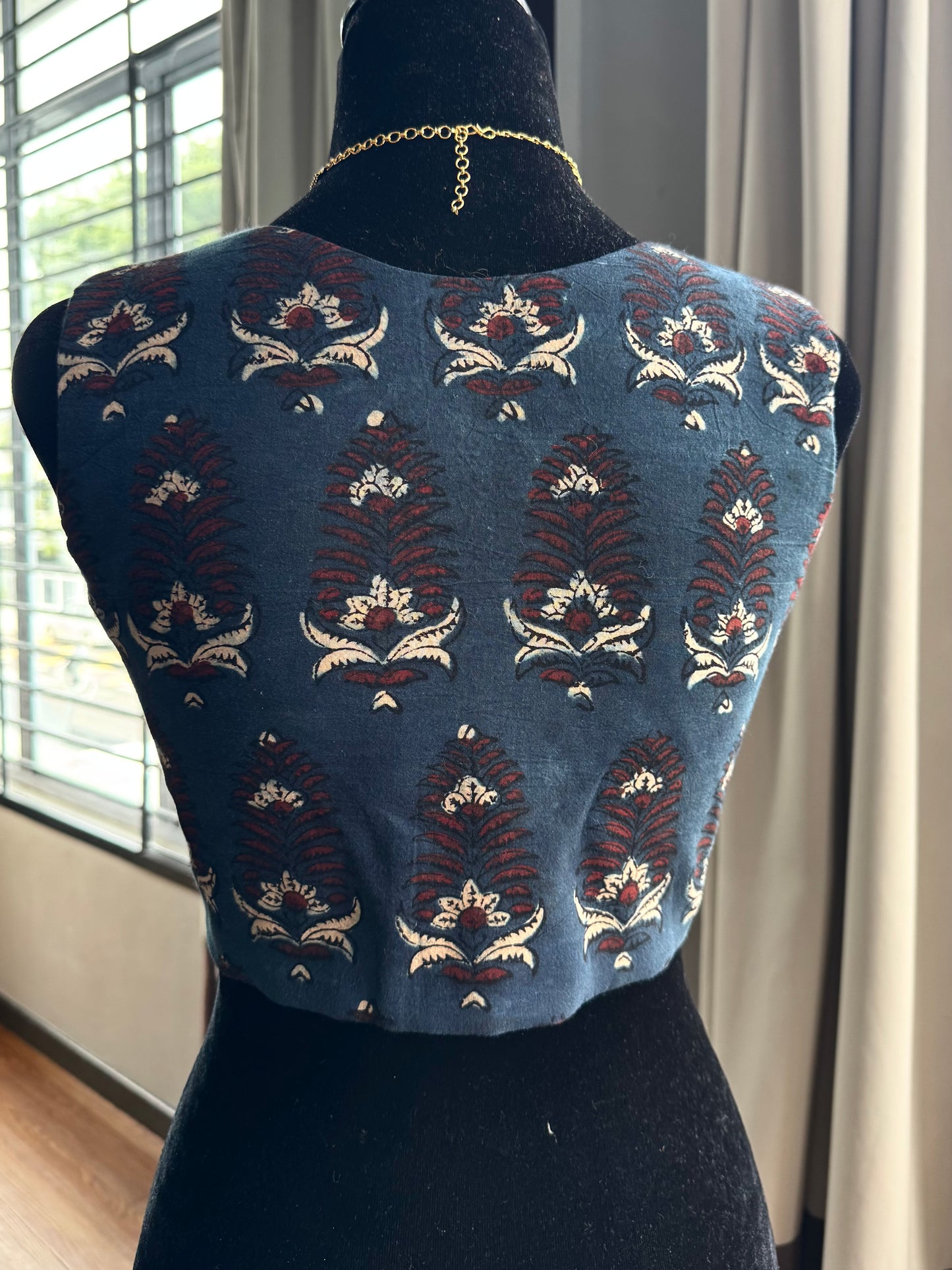 Artisan  ready made blouse