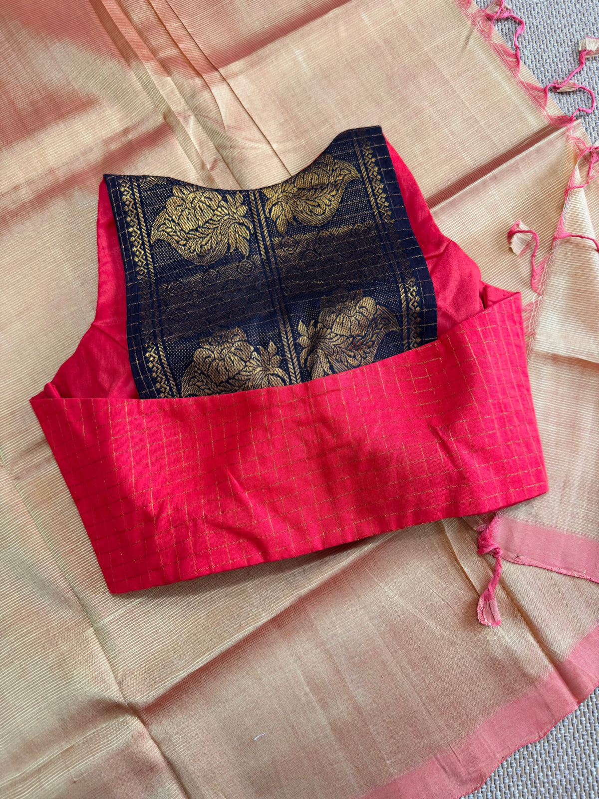 Thoorigai - sungudi saree blouse