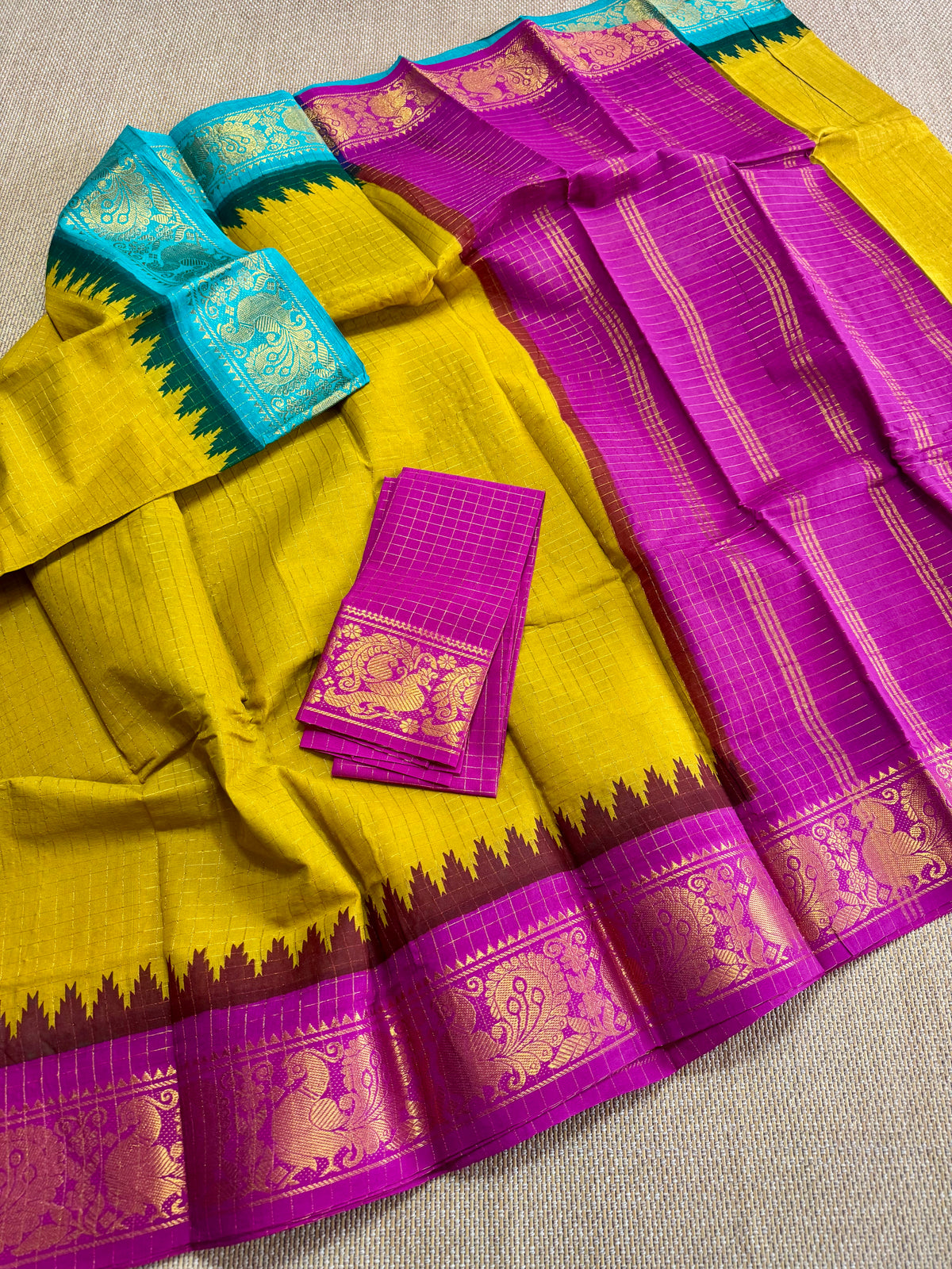 Traditional  ganga JAMUNA Border :  Madurai saree
