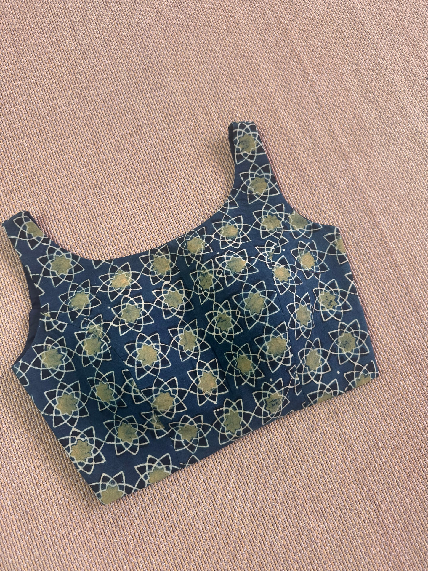 Artisan  ready made blouse