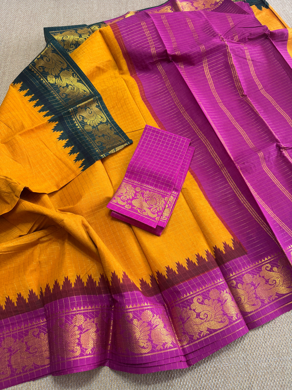 Traditional  ganga JAMUNA Border :  Madurai saree