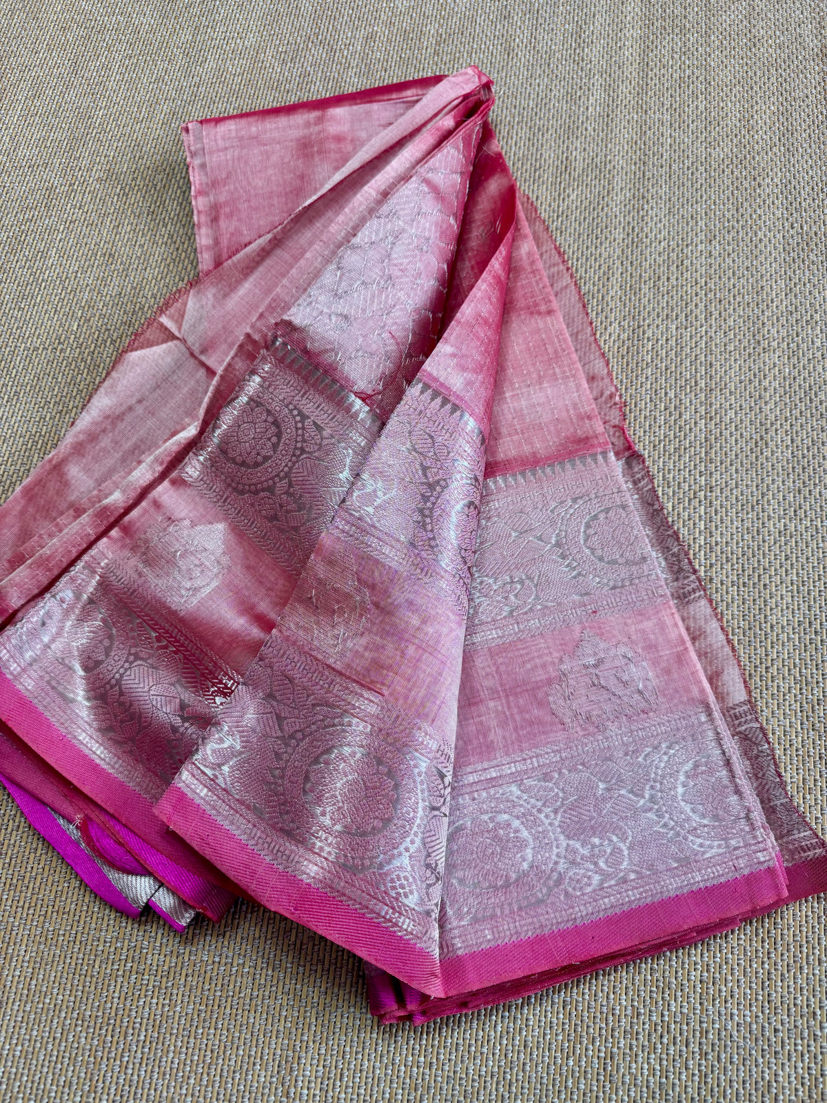 Pure Handloom Mangalagiri Pattu by cotton saree