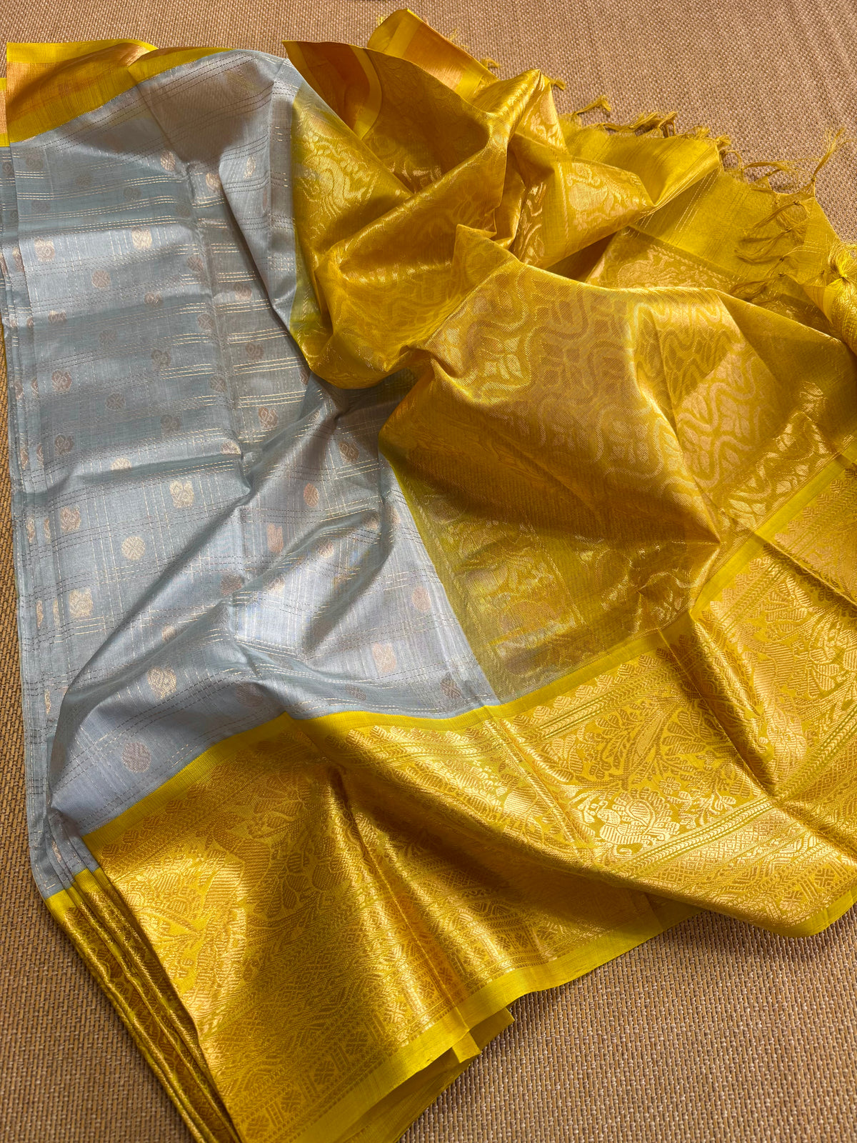 Kuppadam - Pure Handloom Mangalagiri Pattu by cotton saree