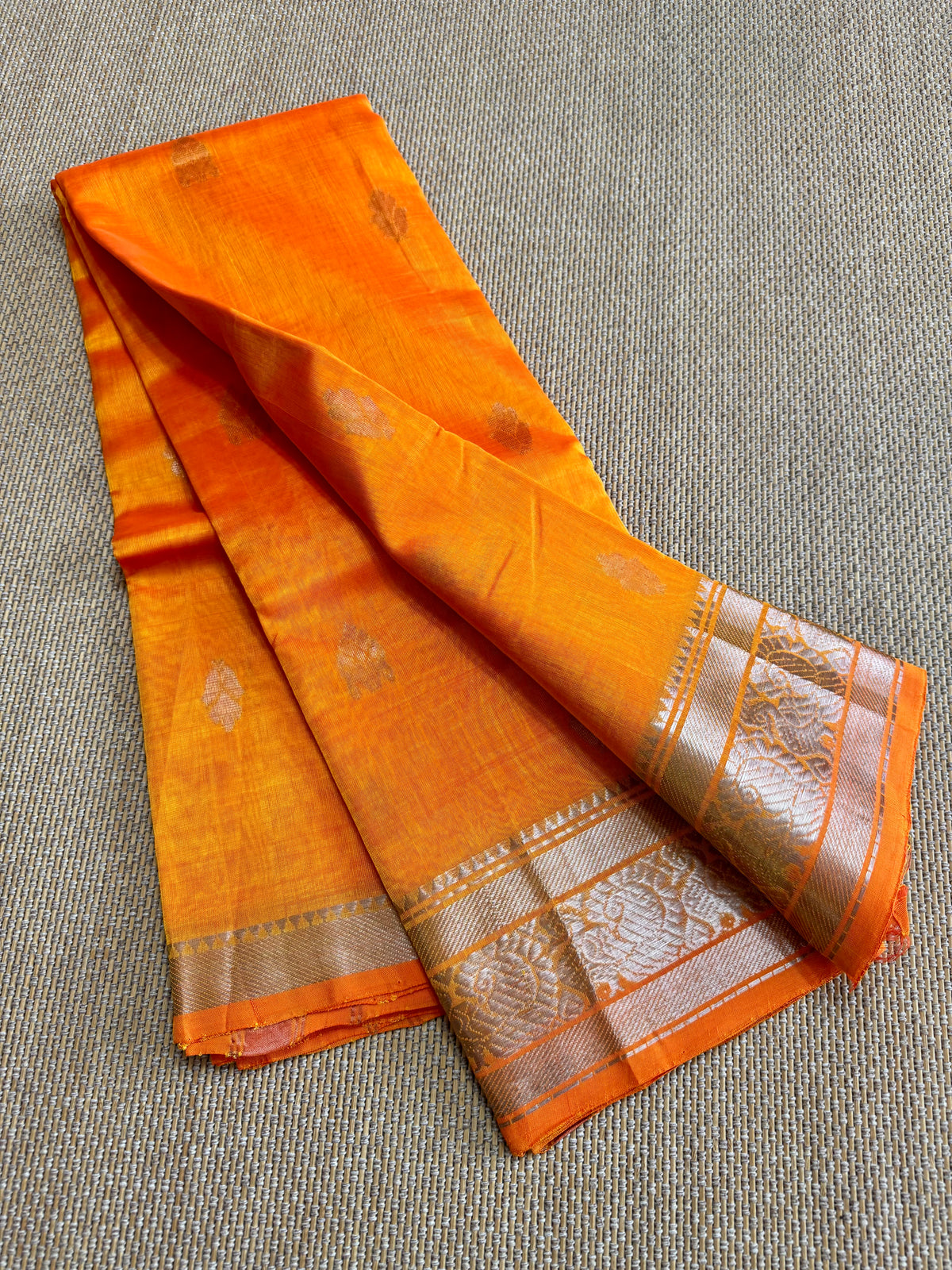Pure Handloom Mangalagiri Pattu by cotton saree