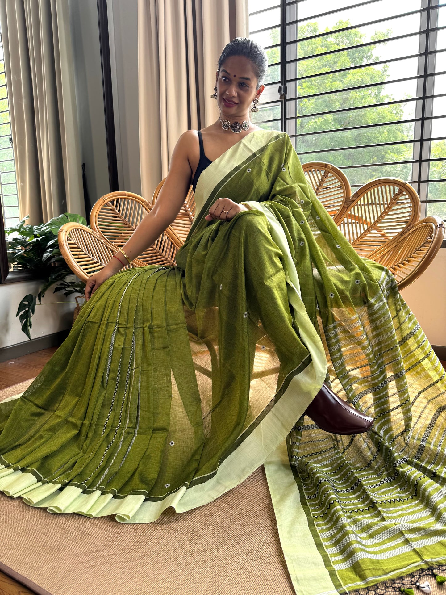 Bengal Loomz - Soft Patli Khadi Cotton Saree