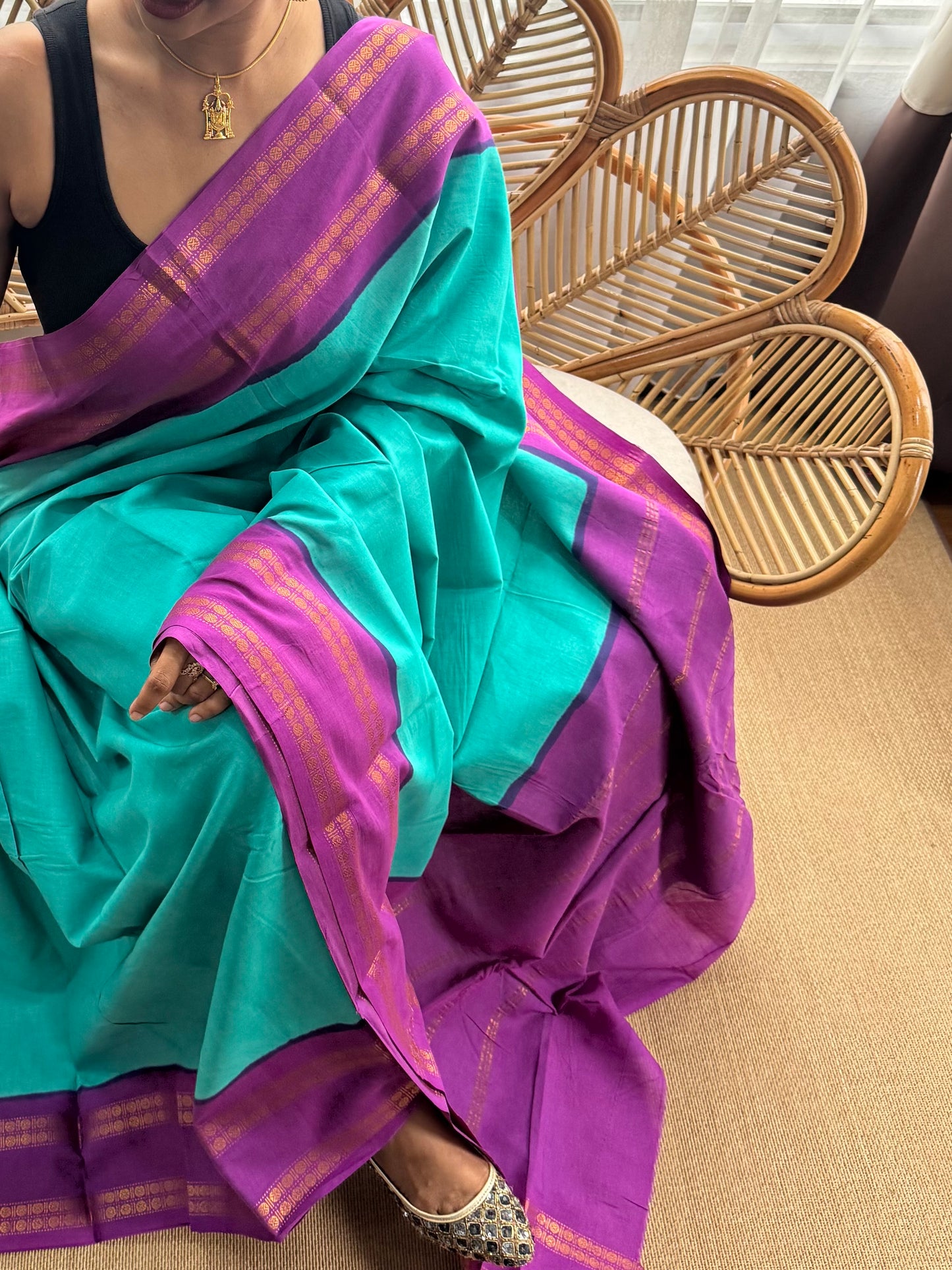 Madurai Sungudi Sarees -Double side Zari Border