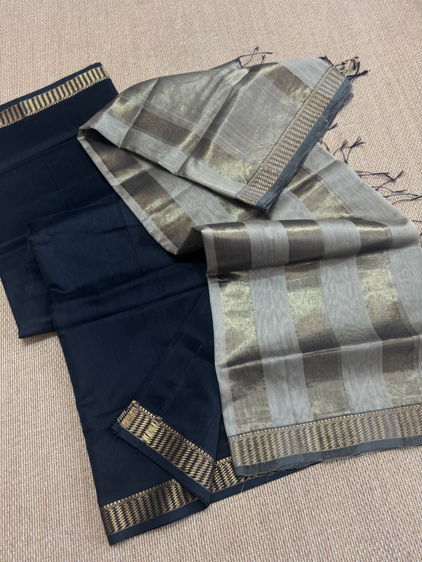 Pure Handloom Maheswari Silk Cotton Salwar Suit