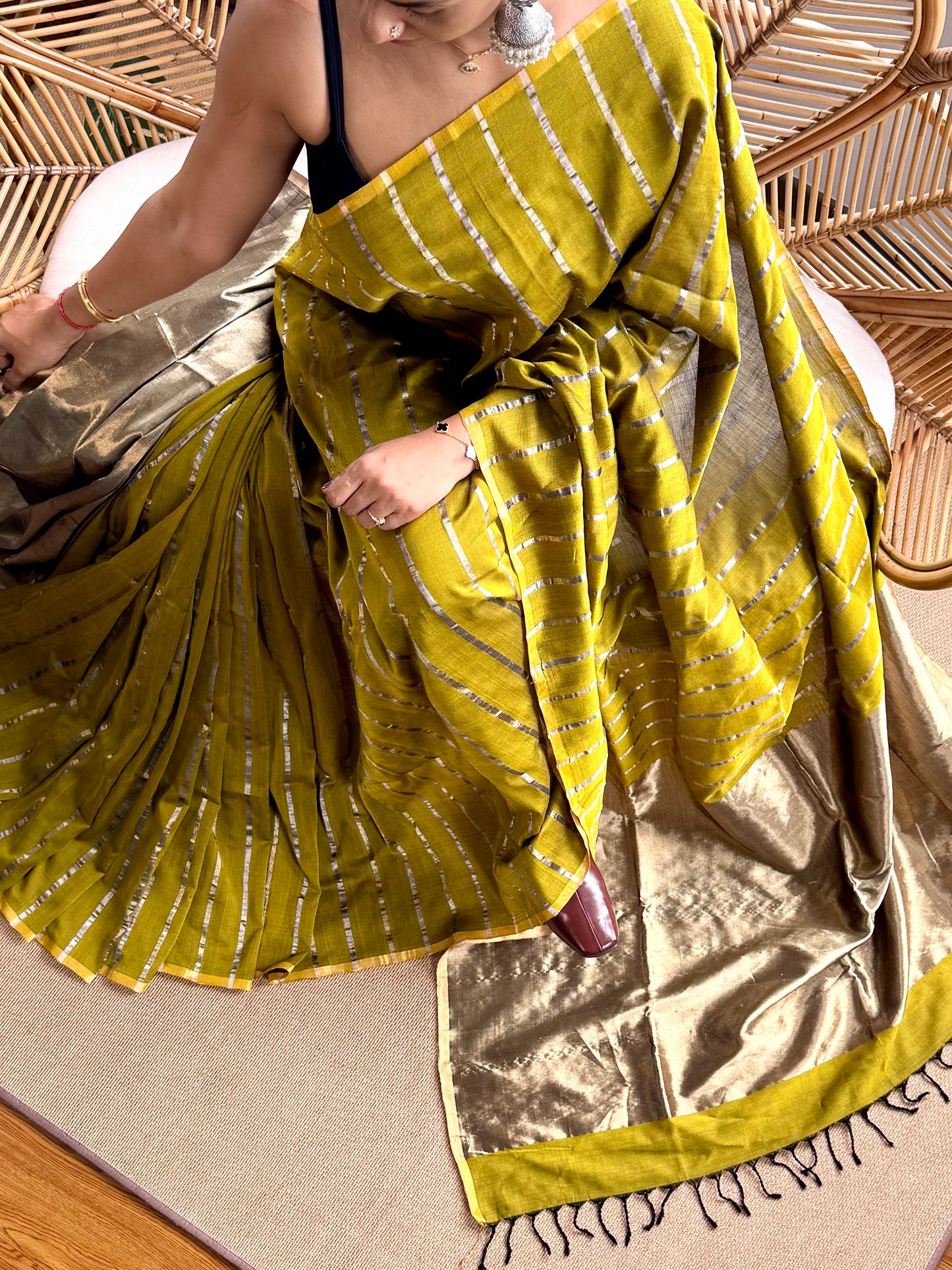 4 pedal loom Maheswar saree