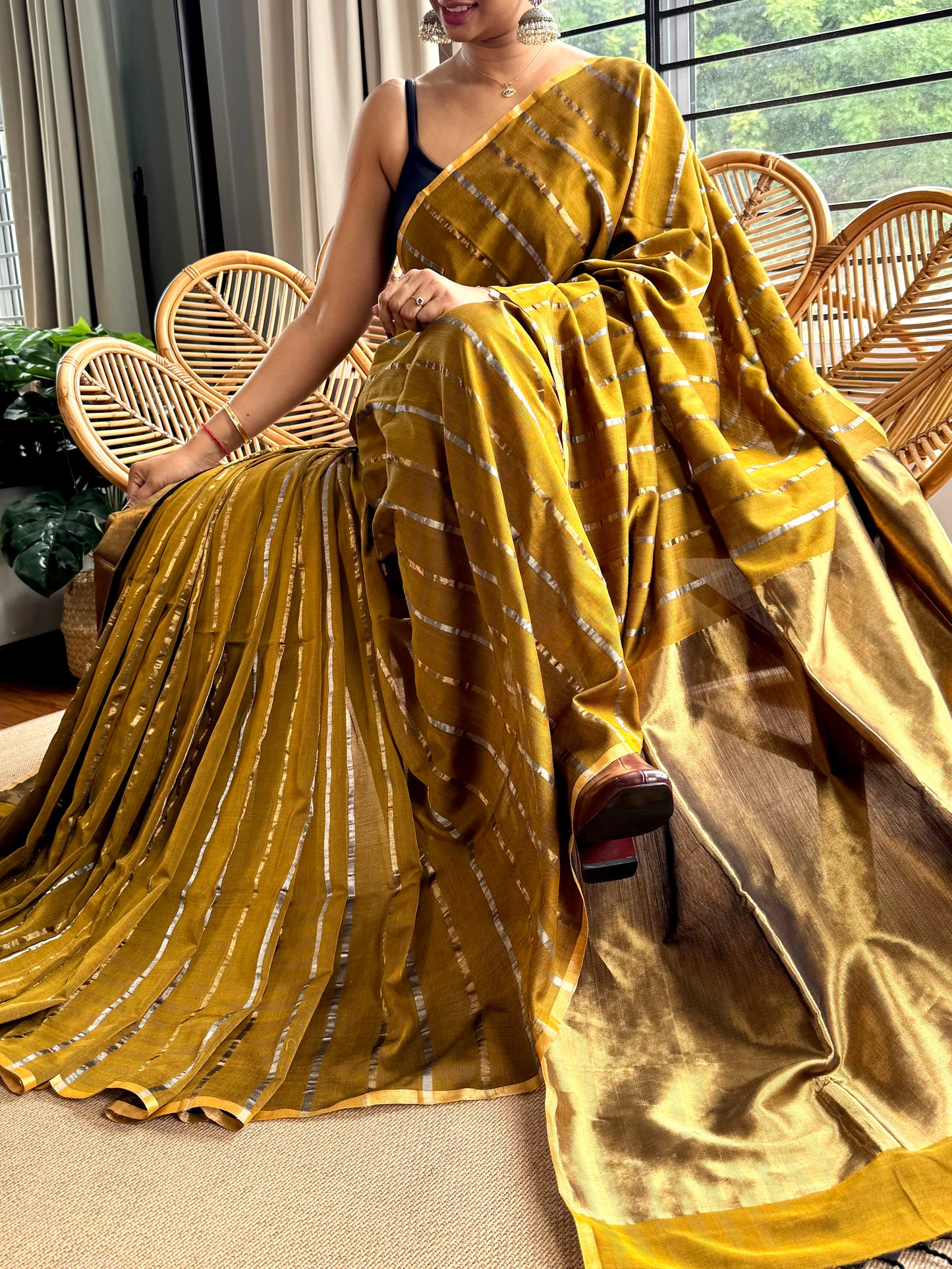 4 pedal loom Maheswar saree