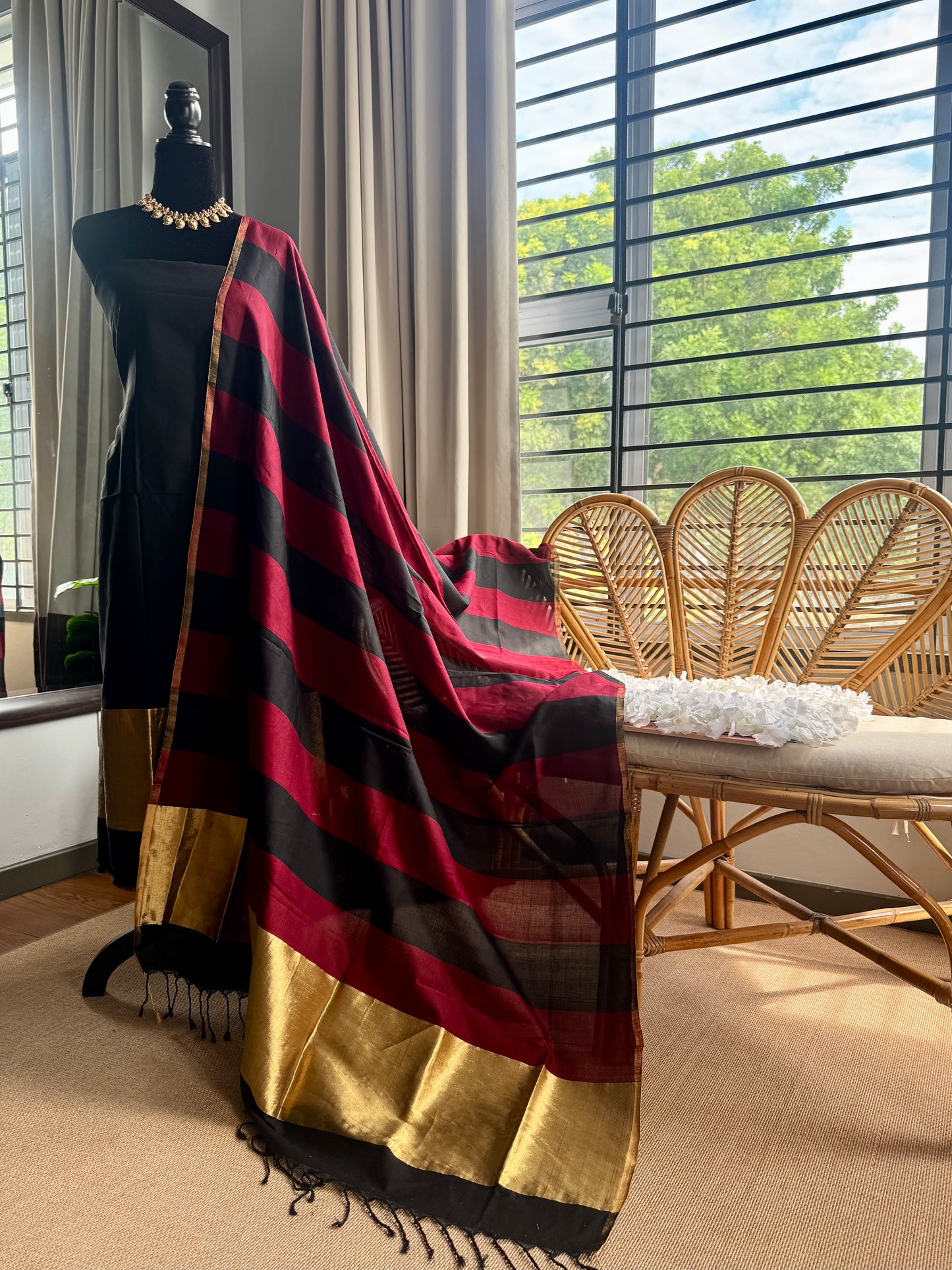 Pure Handloom Maheswari 4 pedal loom Salwar Suit
