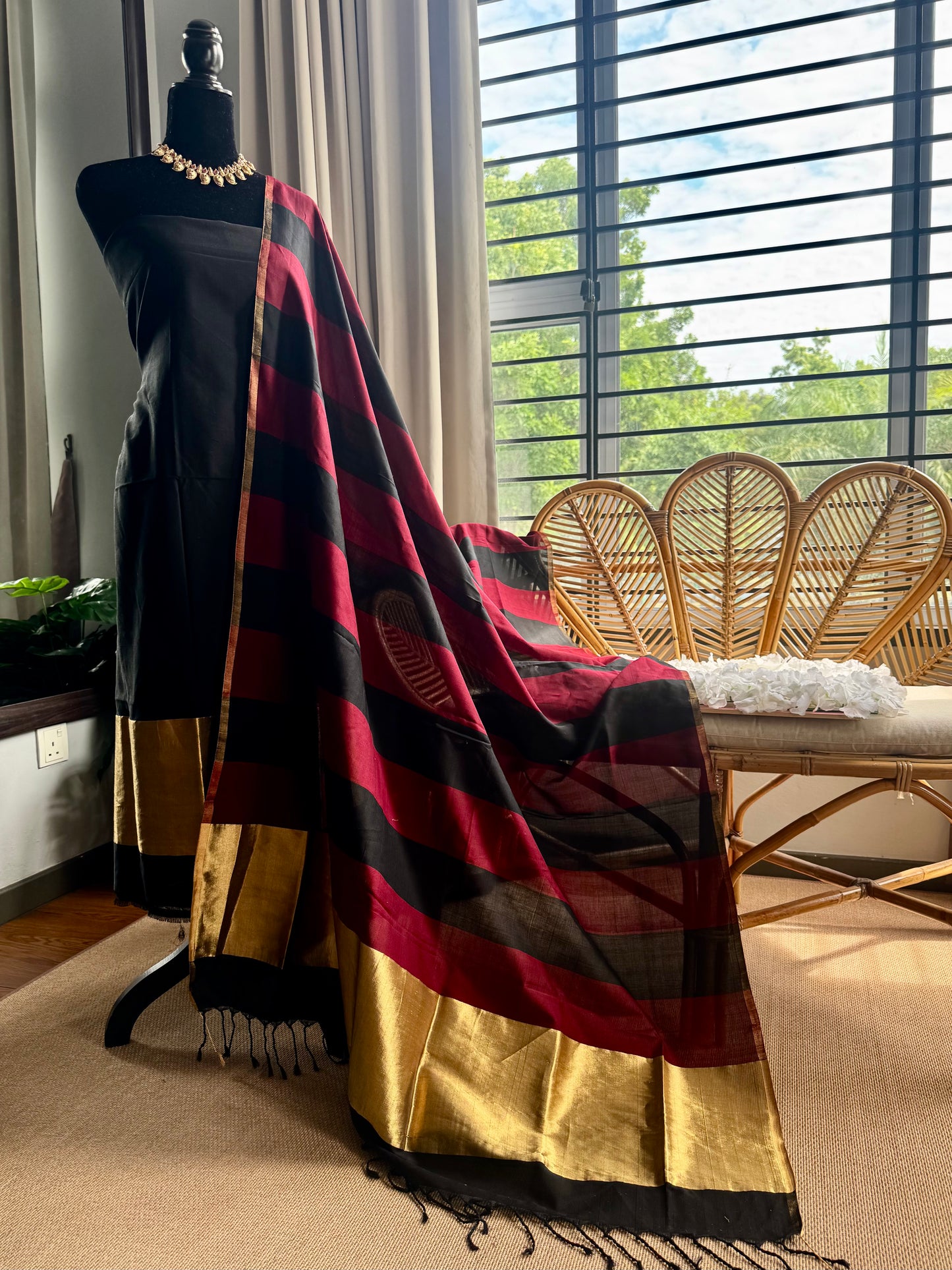 Pure Handloom Maheswari 4 pedal loom Salwar Suit