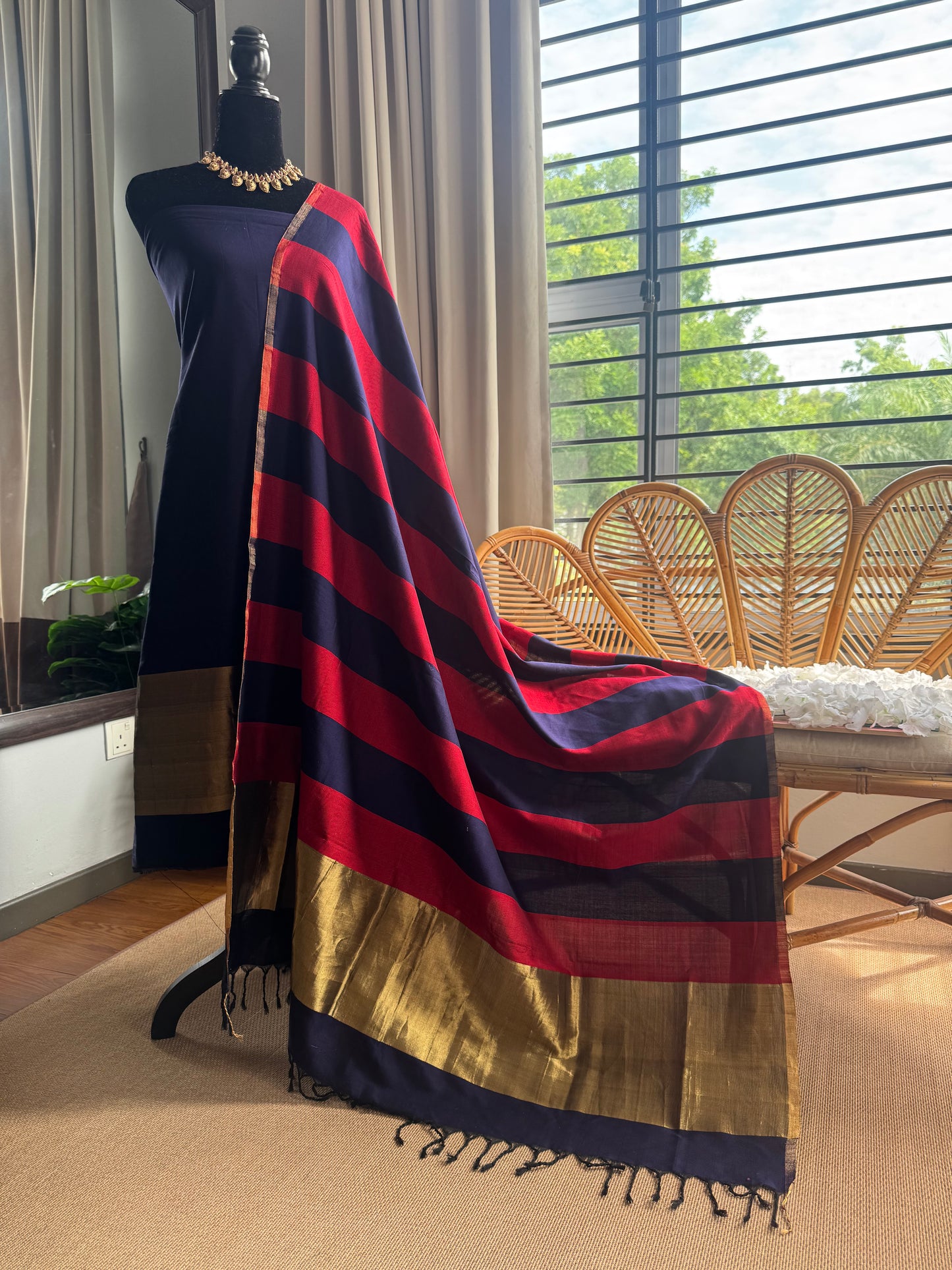 Pure Handloom Maheswari 4 pedal loom Salwar Suit