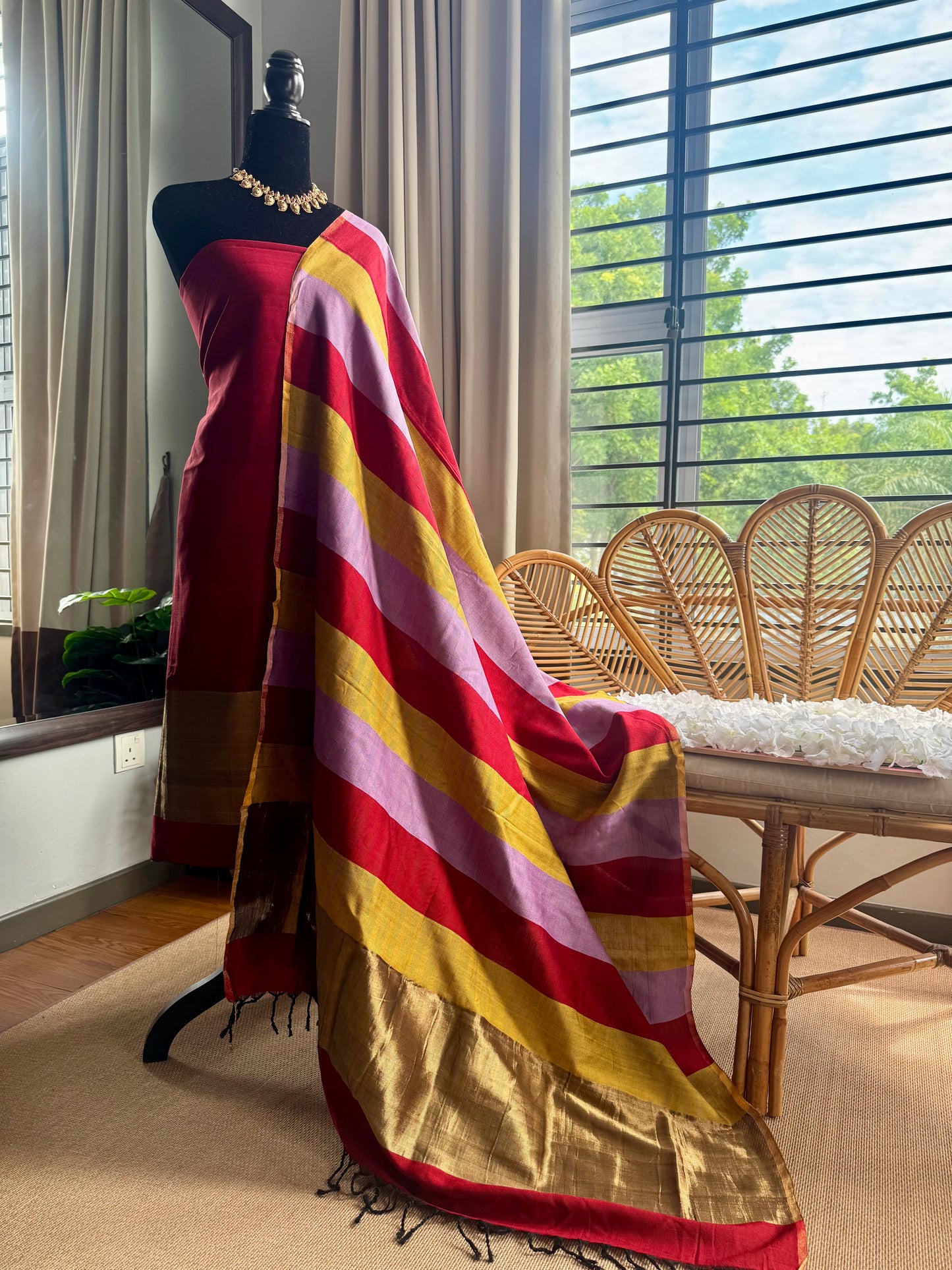 Pure Handloom Maheswari 4 pedal loom Salwar Suit