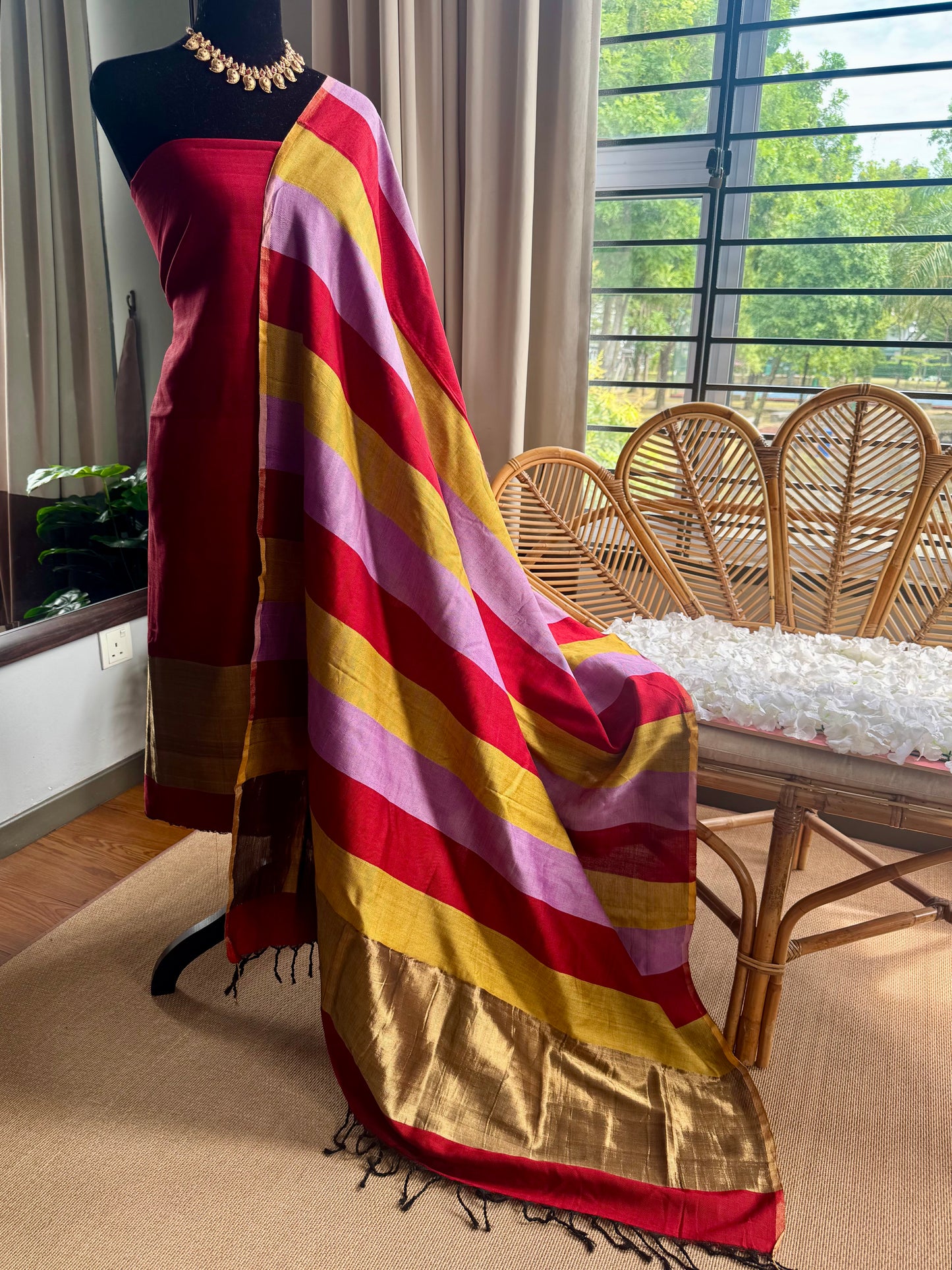Pure Handloom Maheswari 4 pedal loom Salwar Suit