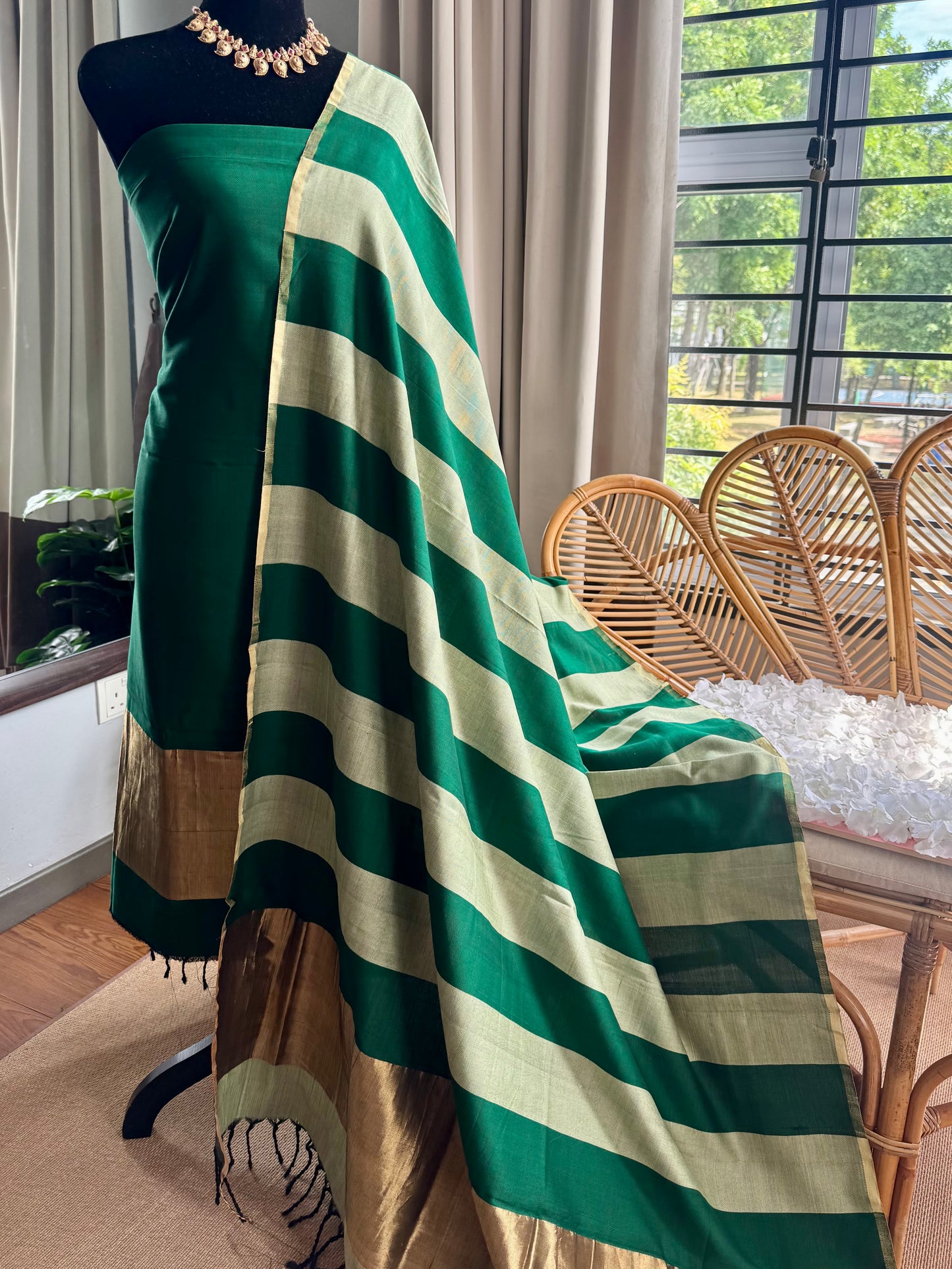 Pure Handloom Maheswari 4 pedal loom Salwar Suit
