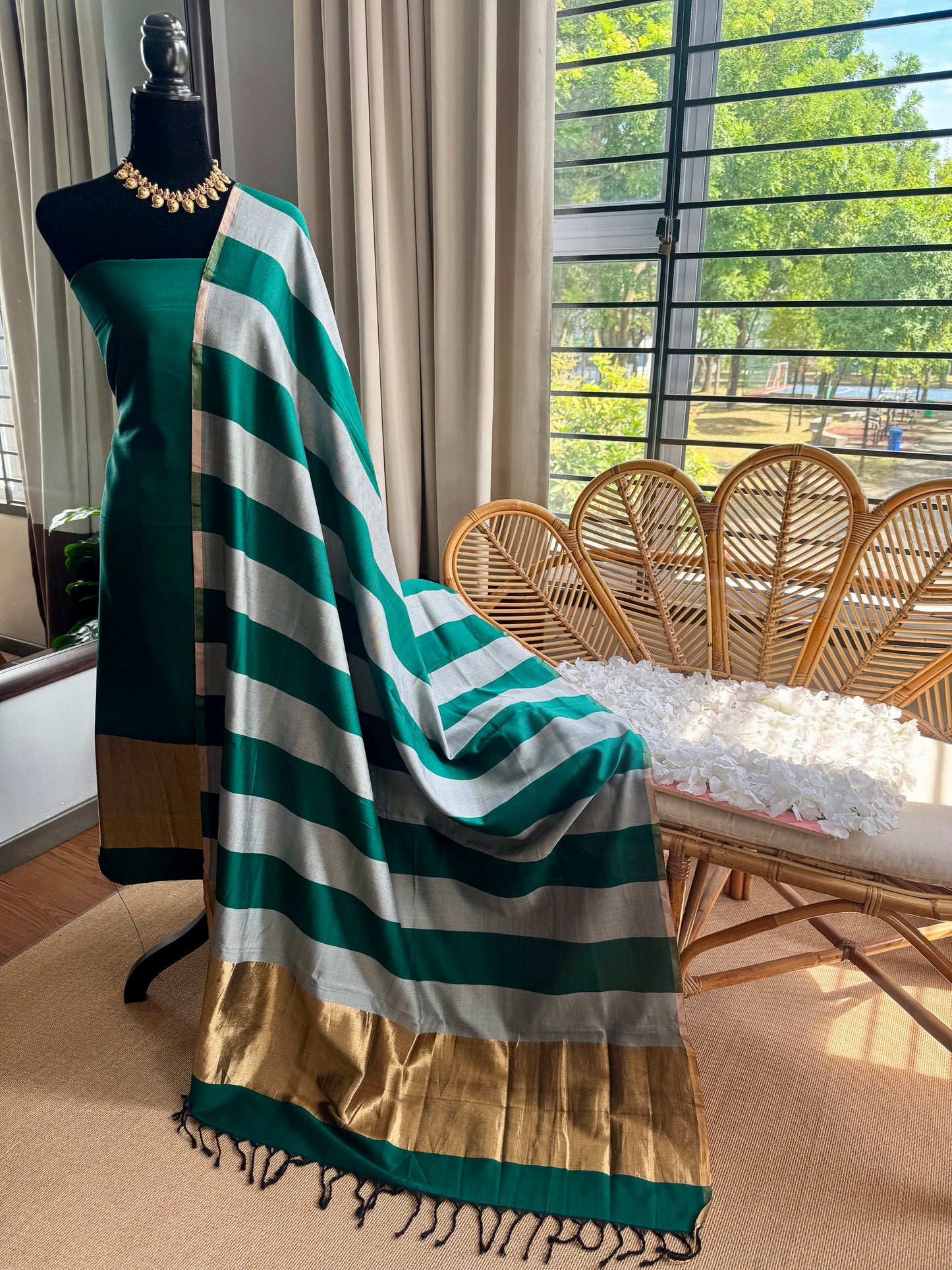 Pure Handloom Maheswari 4 pedal loom Salwar Suit