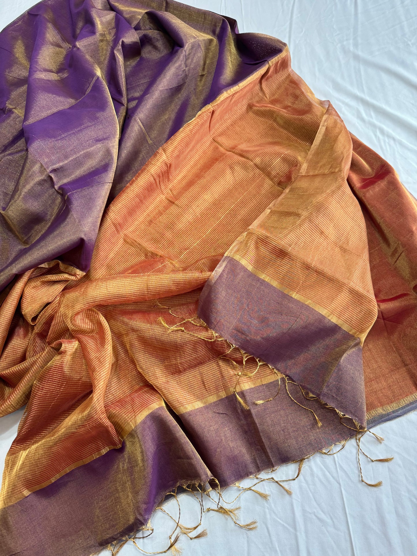 Pure Handloom Maheswar Tissue Zari Silk sar)