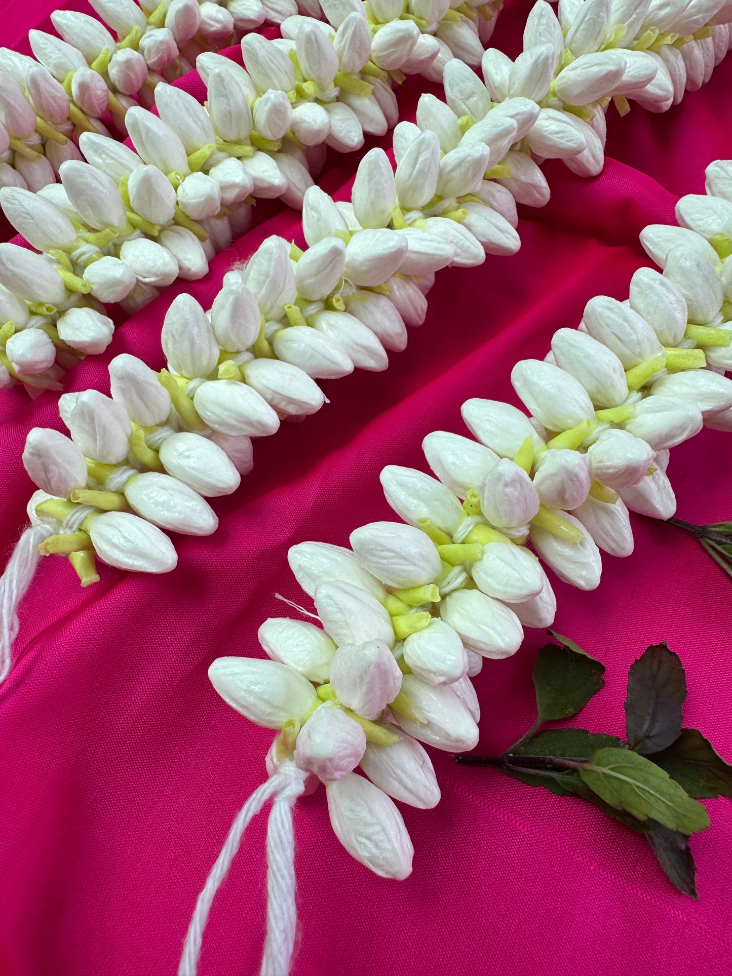 Irukki kattuna malli konde malai