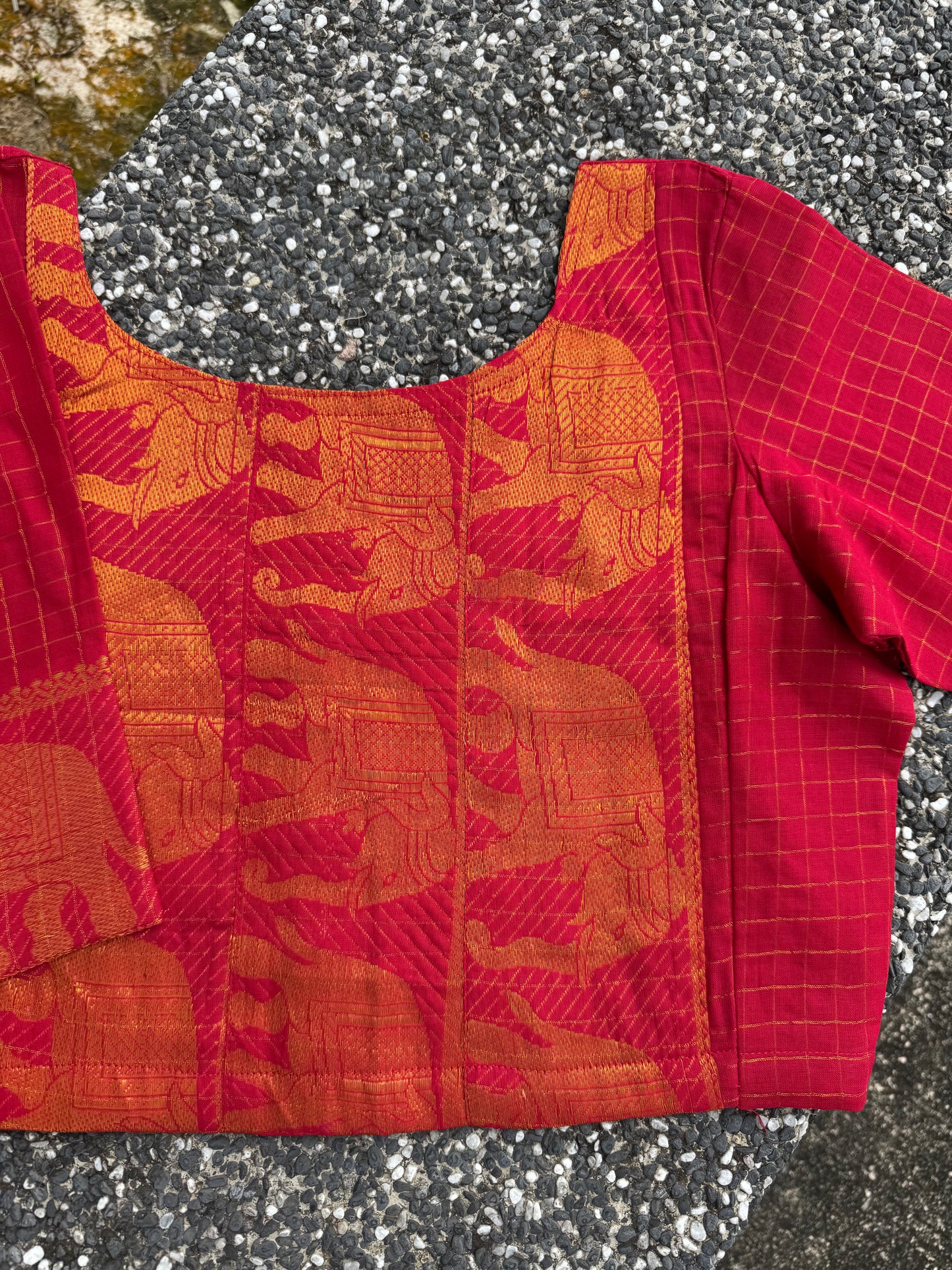 Zari Kattam Madurai Sungudi Cotton Saree Blouse