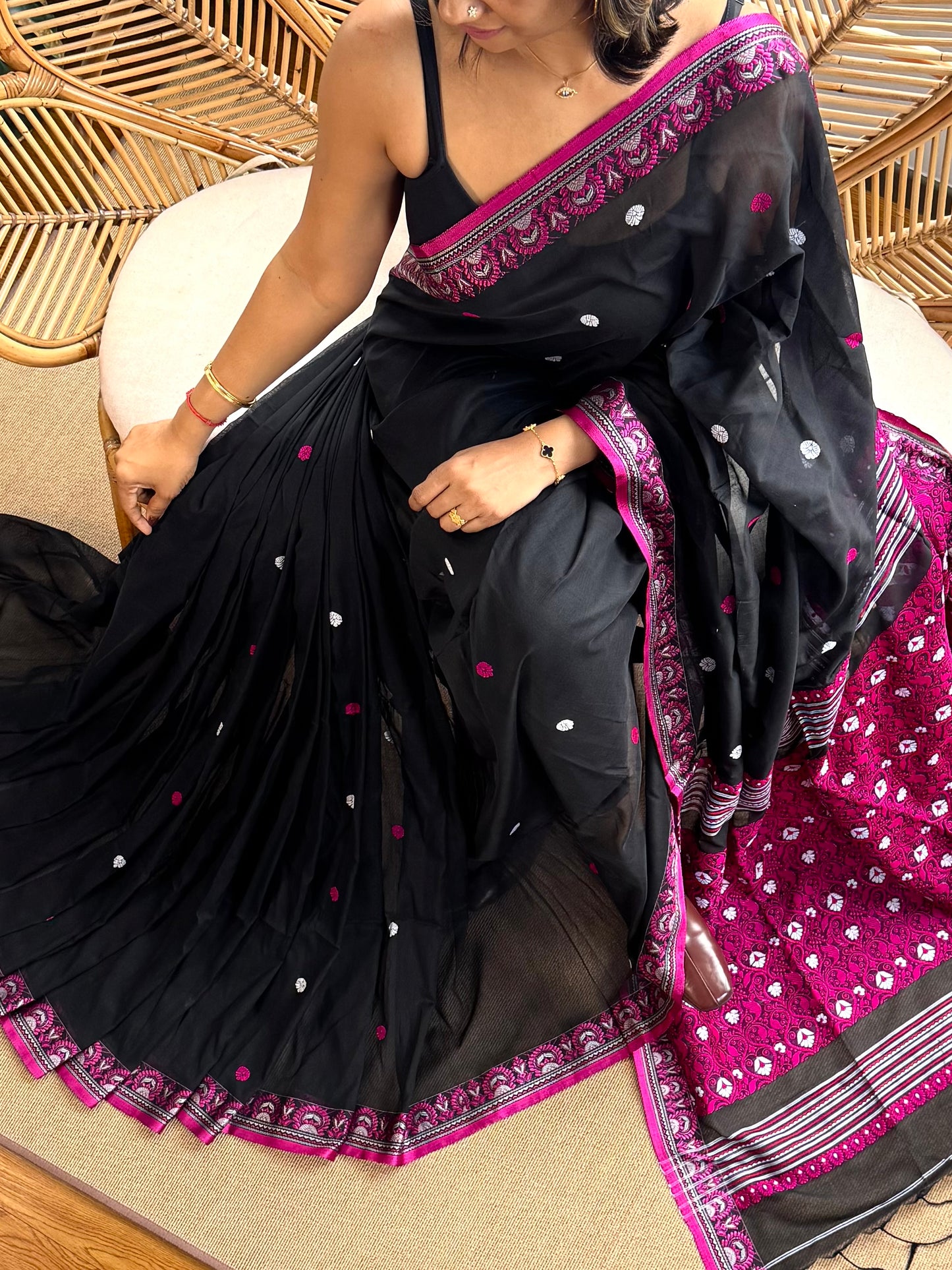 Bengal Loomz - soft  Khadi Cotton Saree
