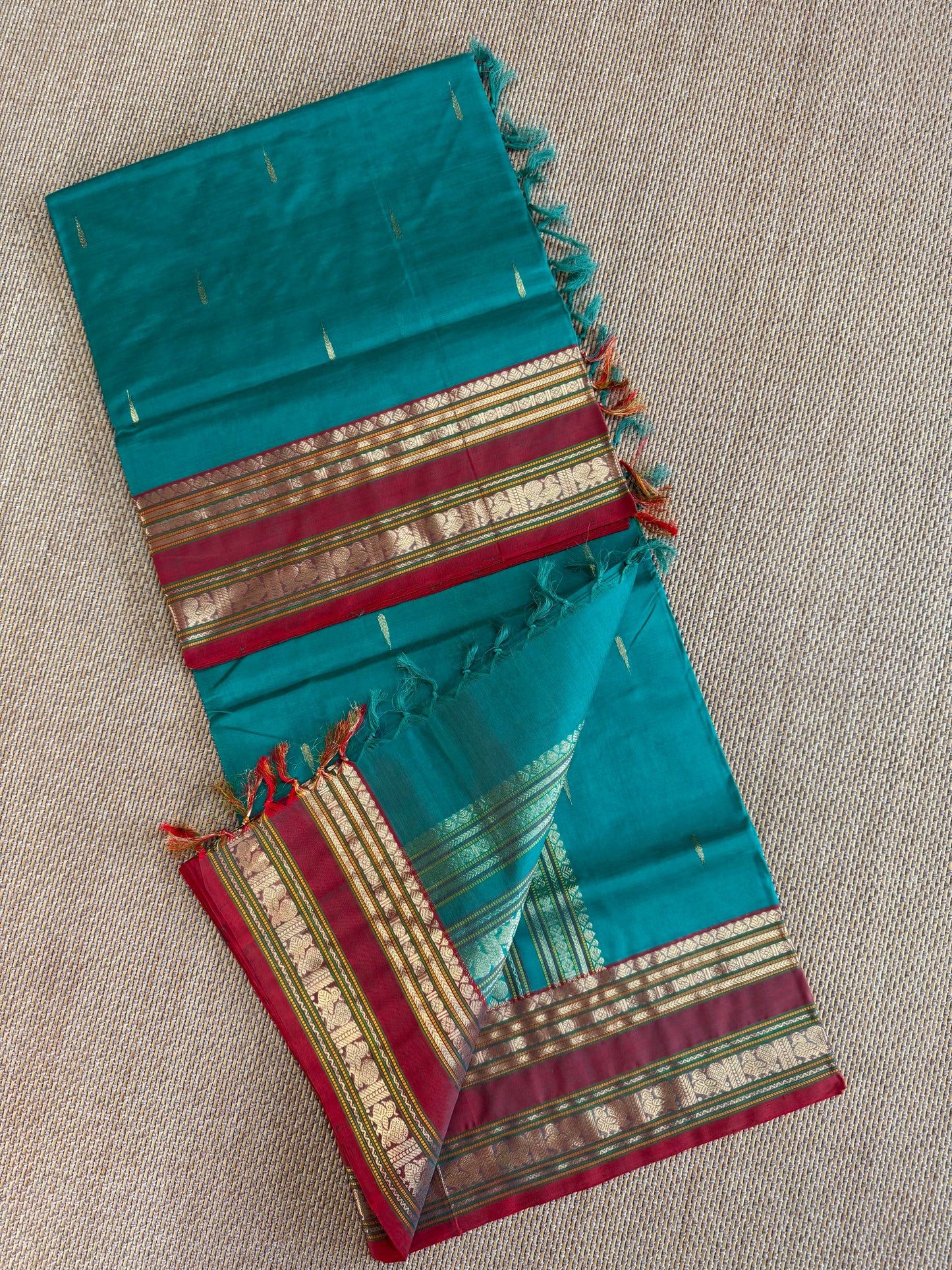 Soft Silk Cotton Saree( Malli mokku )