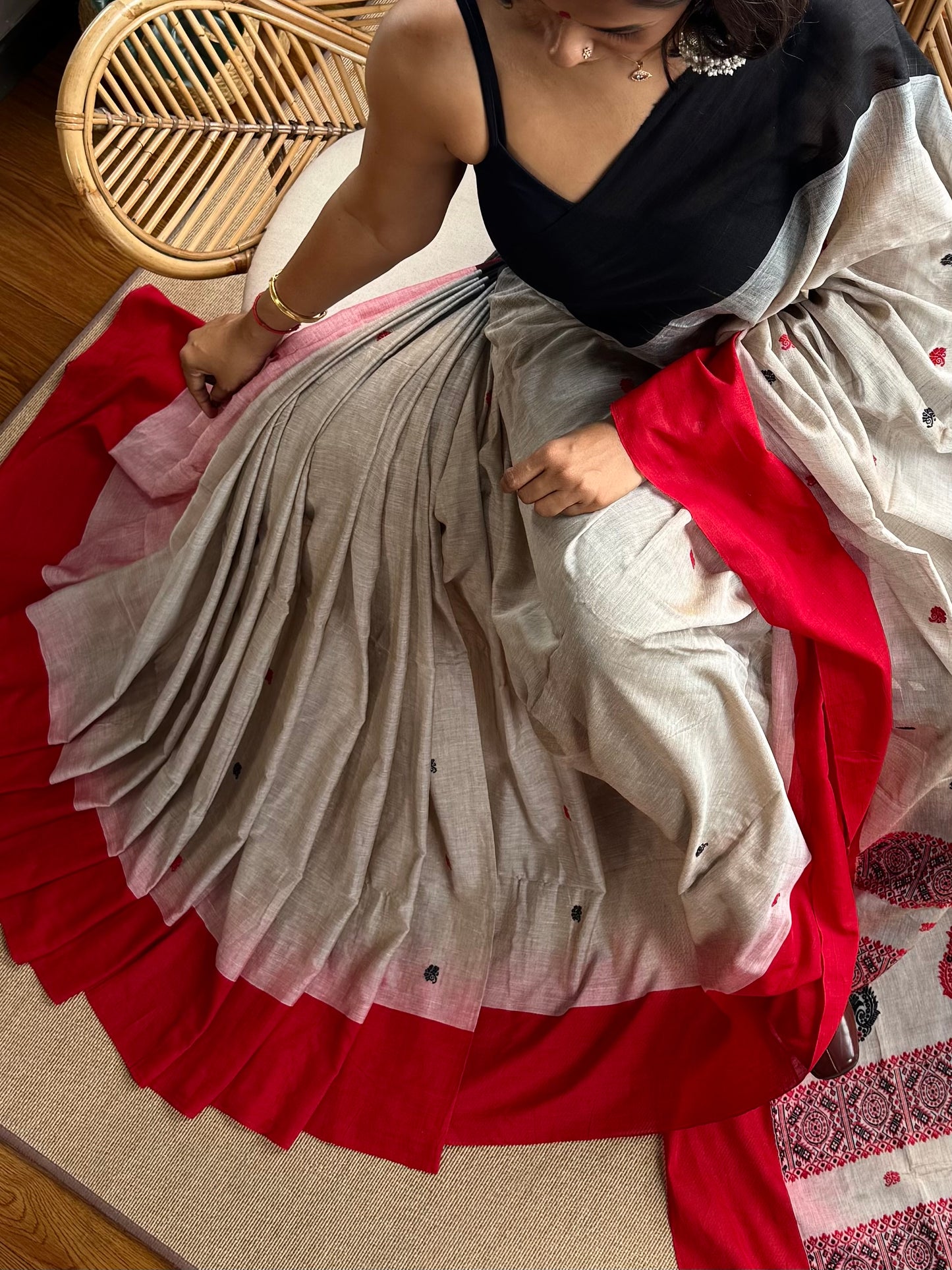 Bengal Loomz - Jamdani Weaves