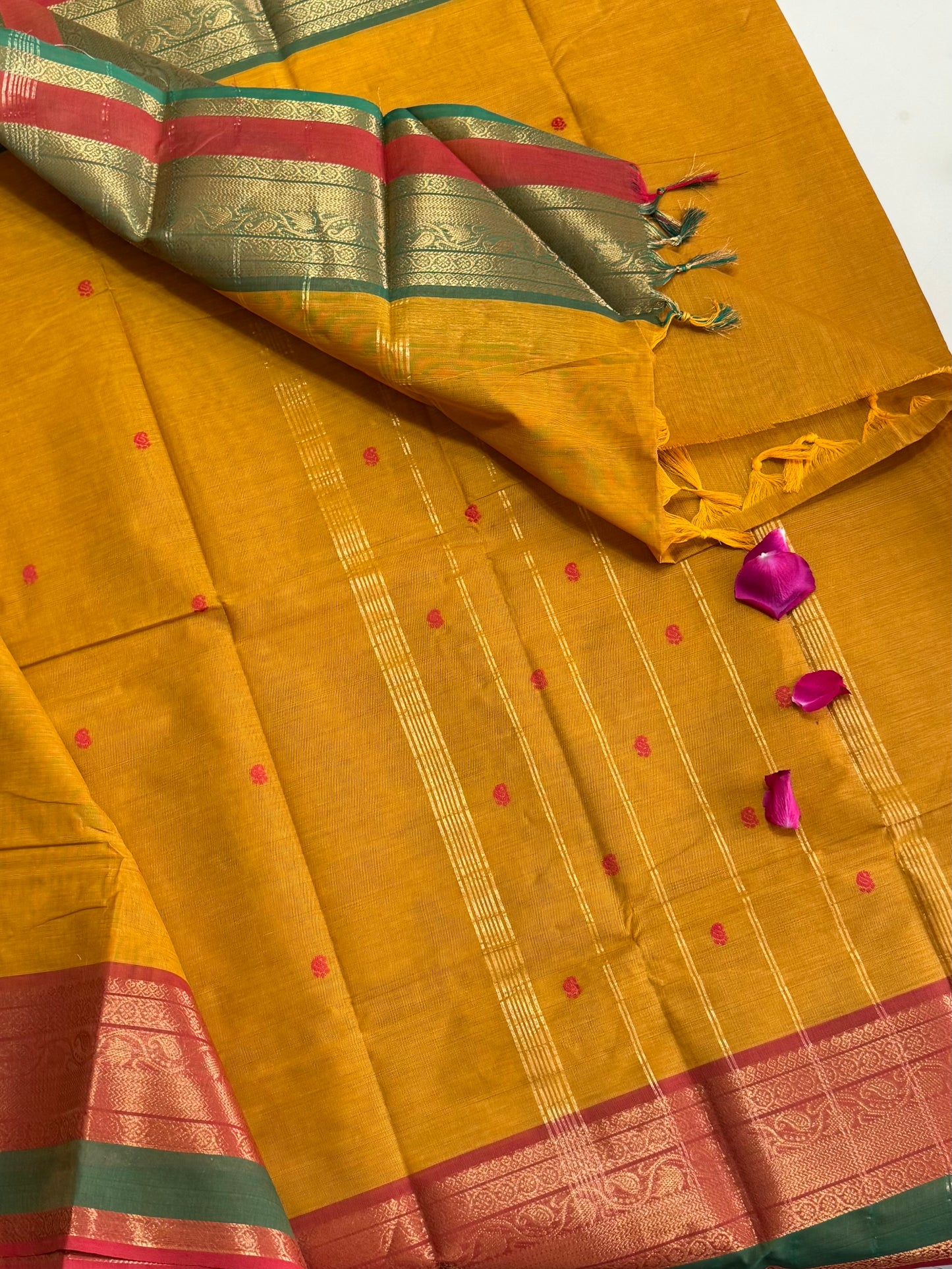 100 Counts Chettinadu Butta Cotton Saree with Grand Zari Border