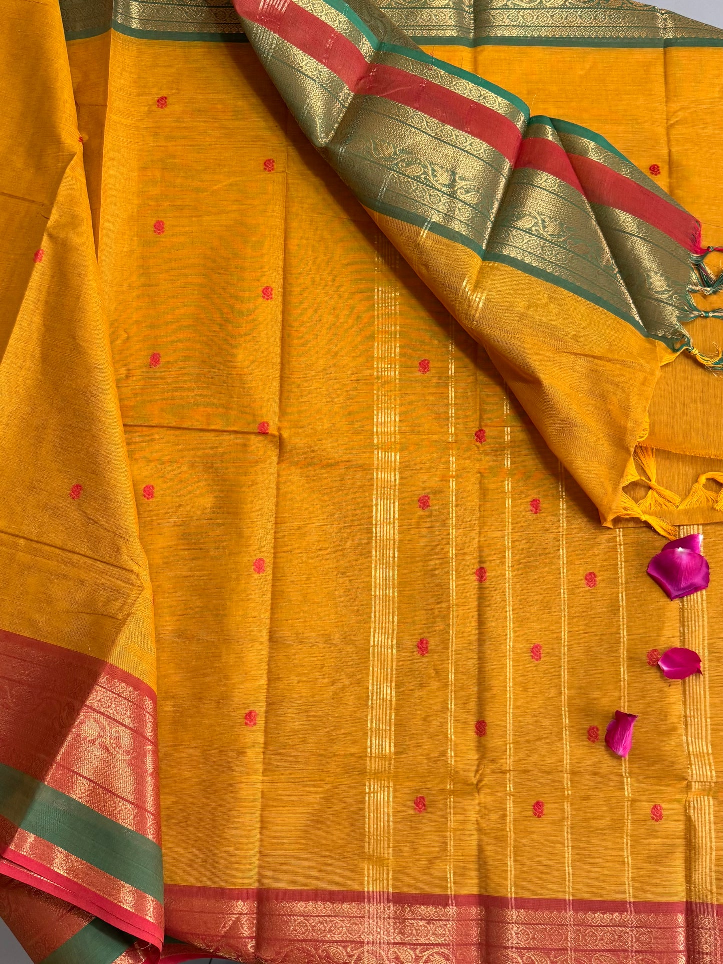 100 Counts Chettinadu Butta Cotton Saree with Grand Zari Border