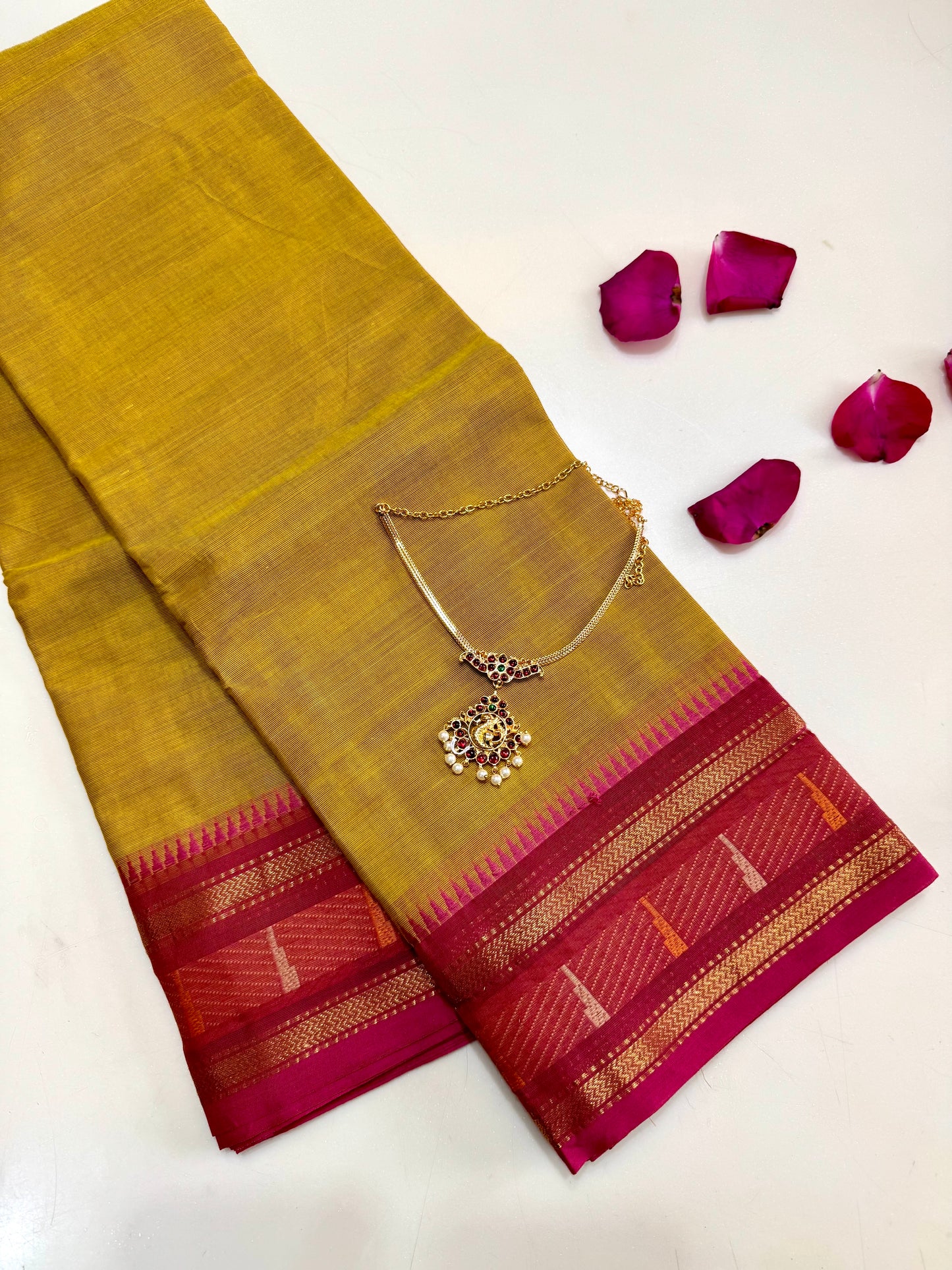 100 Counts Chettinadu Butta Cotton Saree with Grand Zari Border