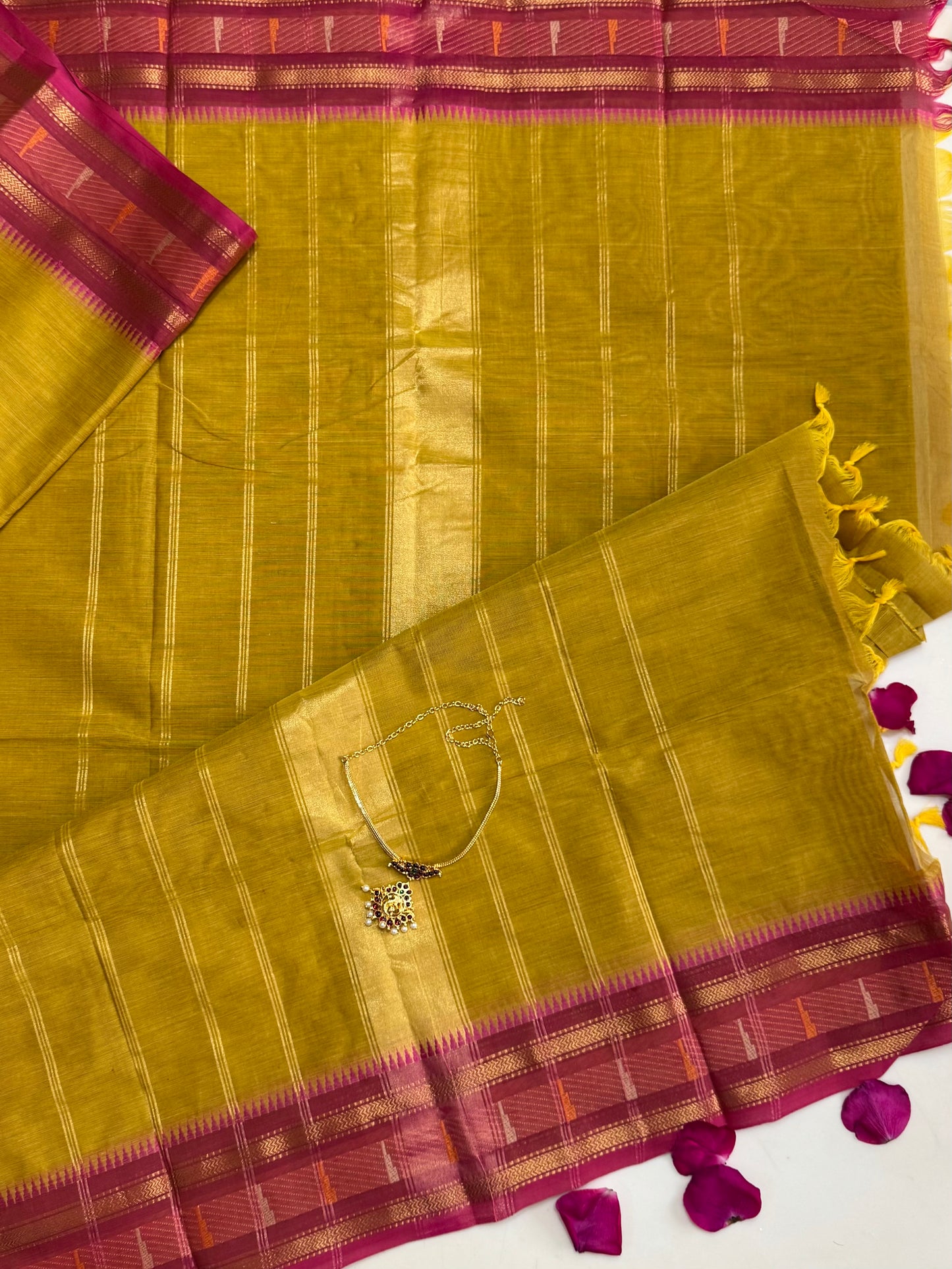 100 Counts Chettinadu Butta Cotton Saree with Grand Zari Border